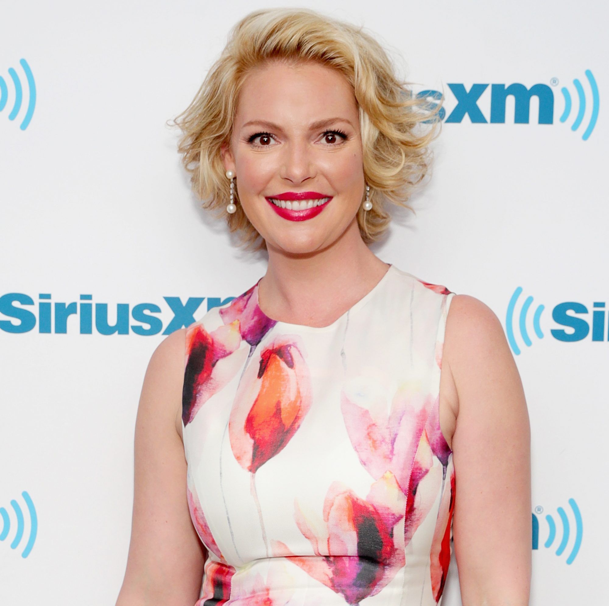 Katherine Heigl Short Hair Images Wallpapers