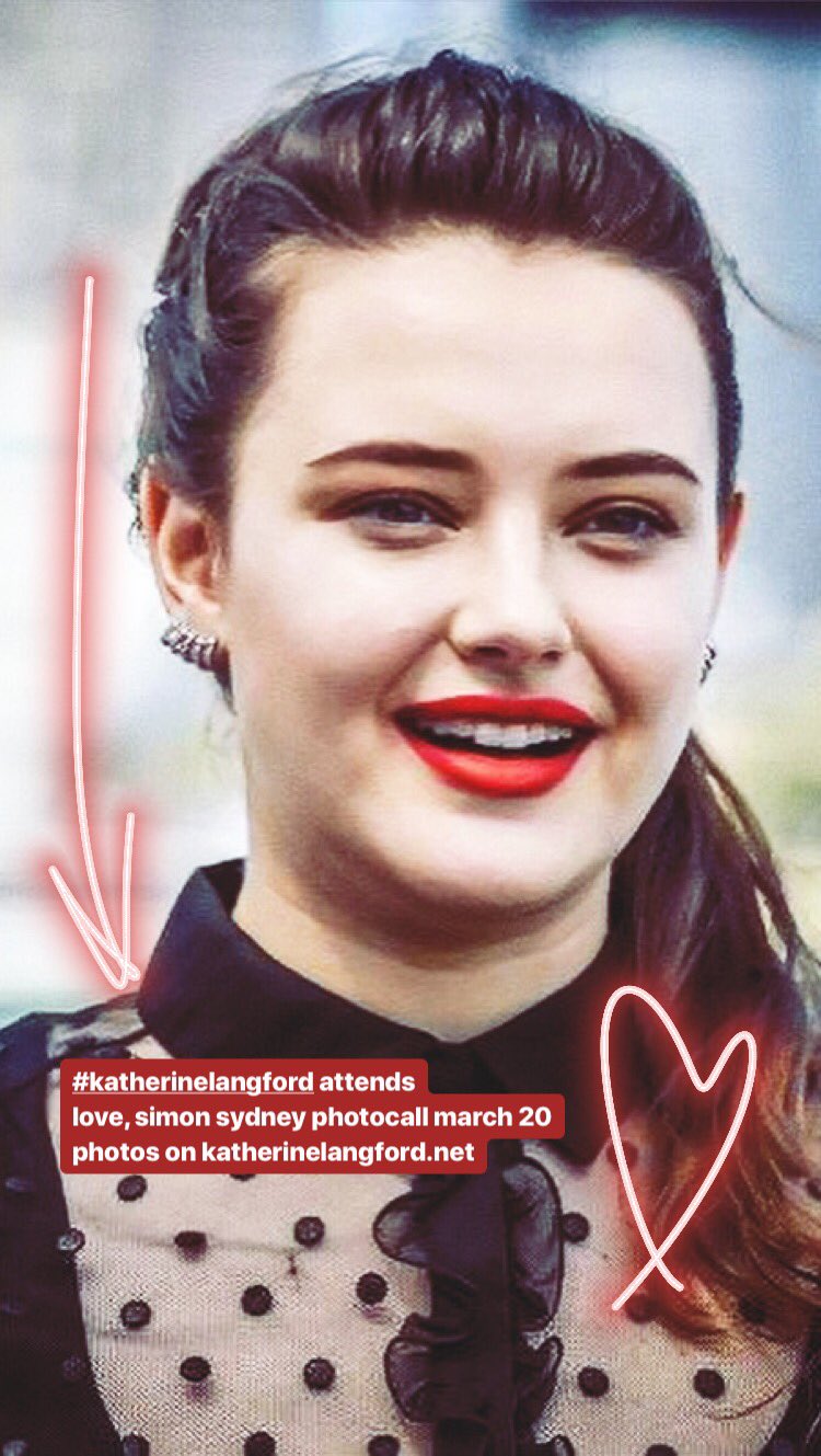 Katherine Langford Smile Wallpapers