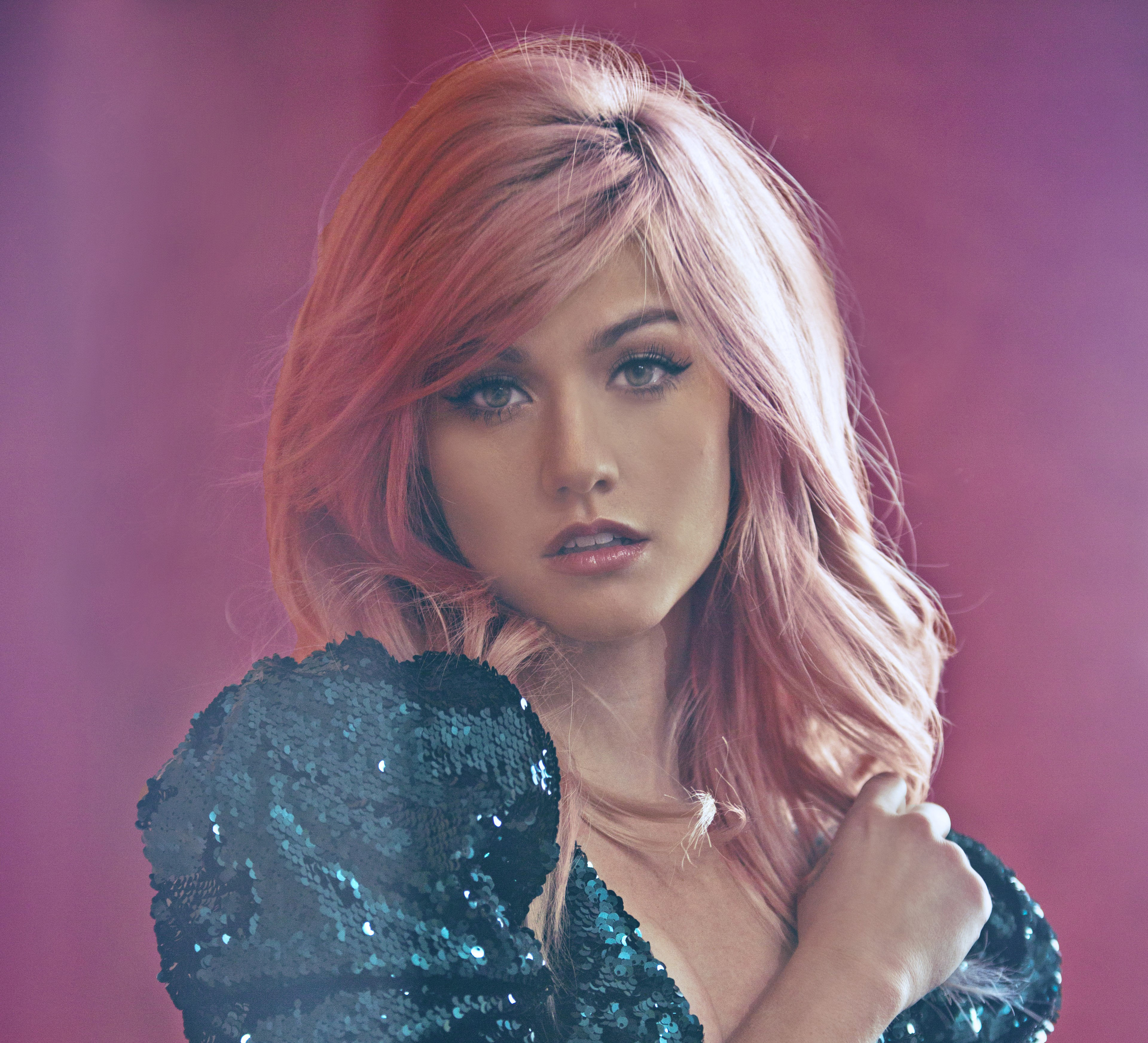 Katherine McNamara 2019 Wallpapers