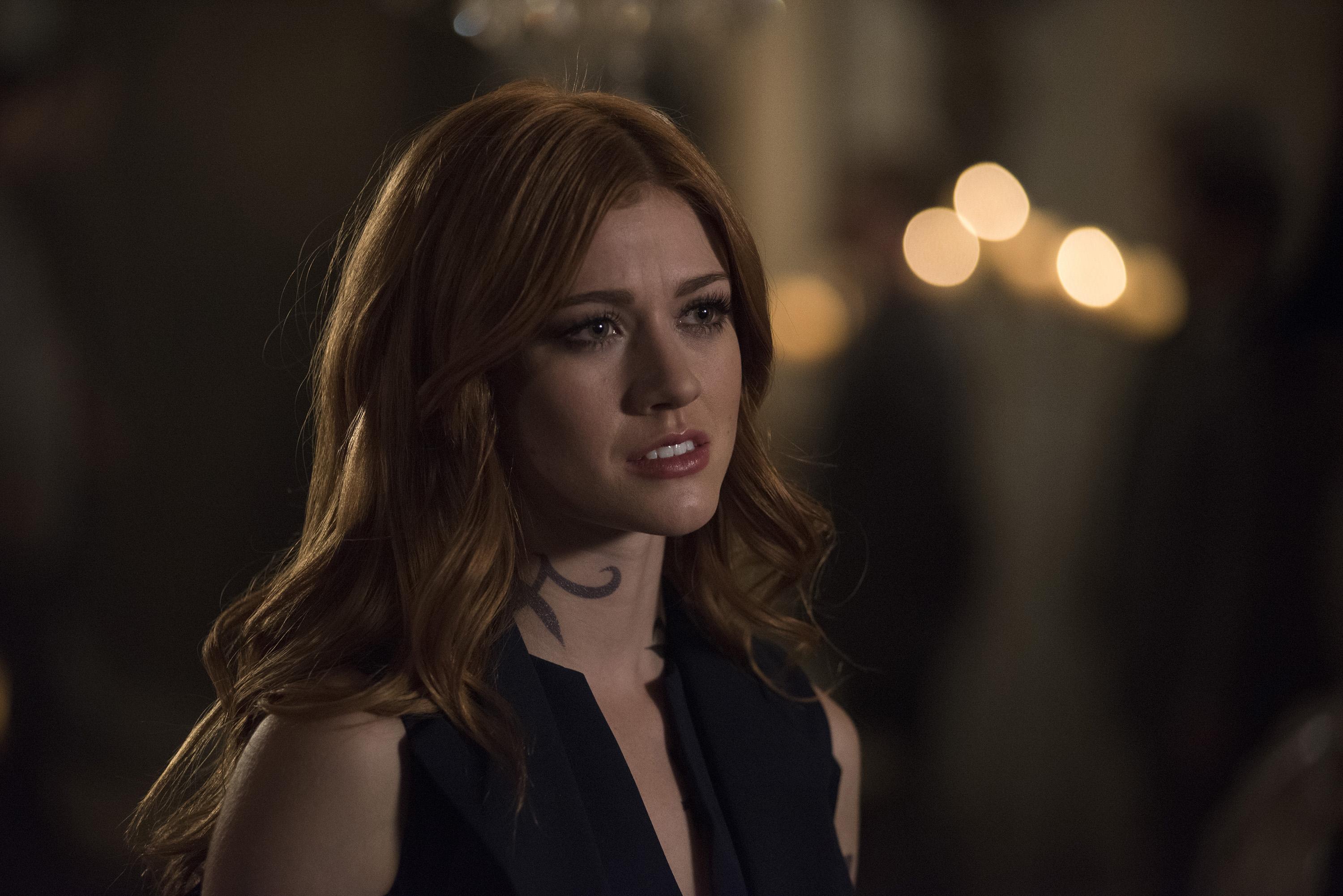 Katherine McNamara Shadowhunters Actress Wallpapers