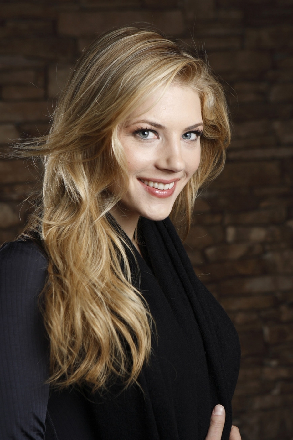 Katheryn Winnick Wallpapers