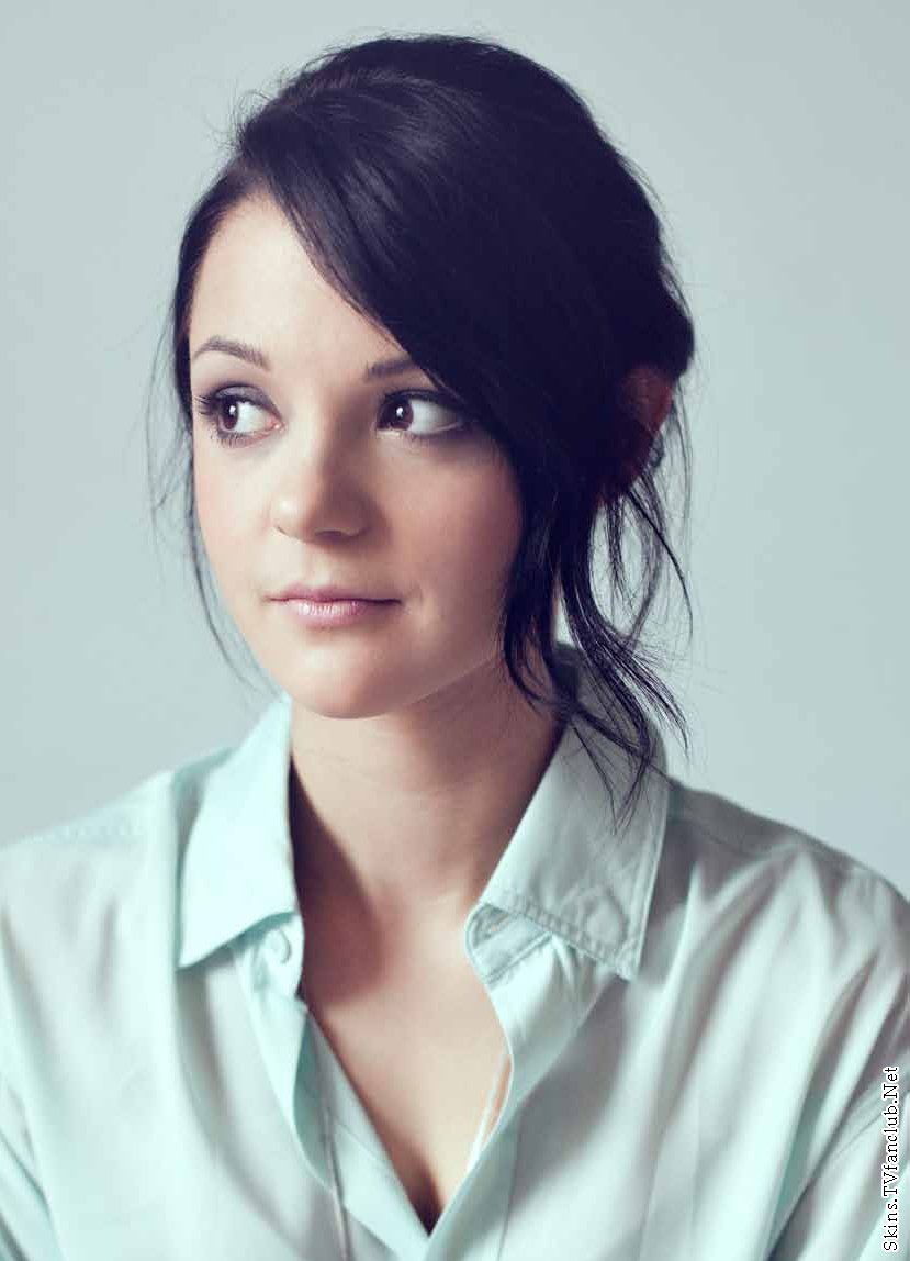 Kathryn Prescott Wallpapers