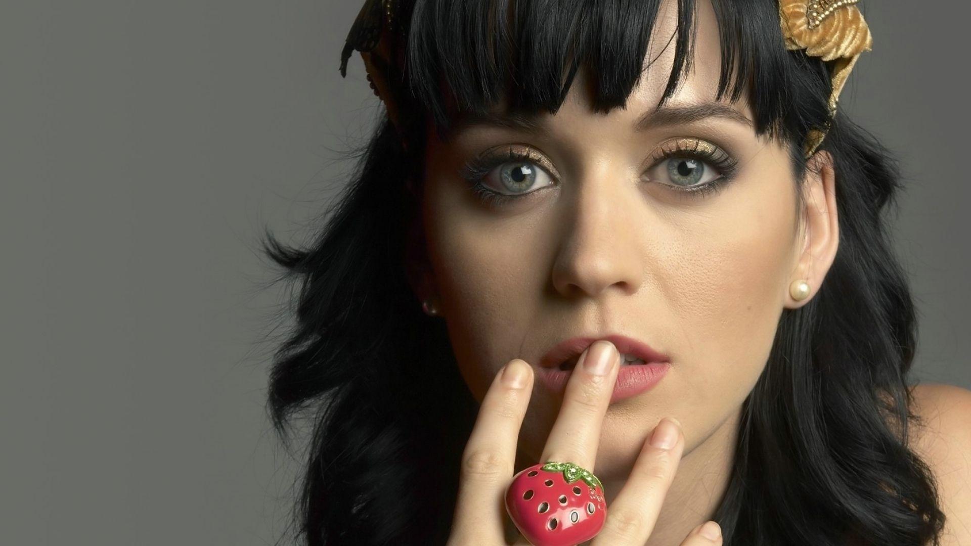Katy Perry Beautifuls Wallpapers