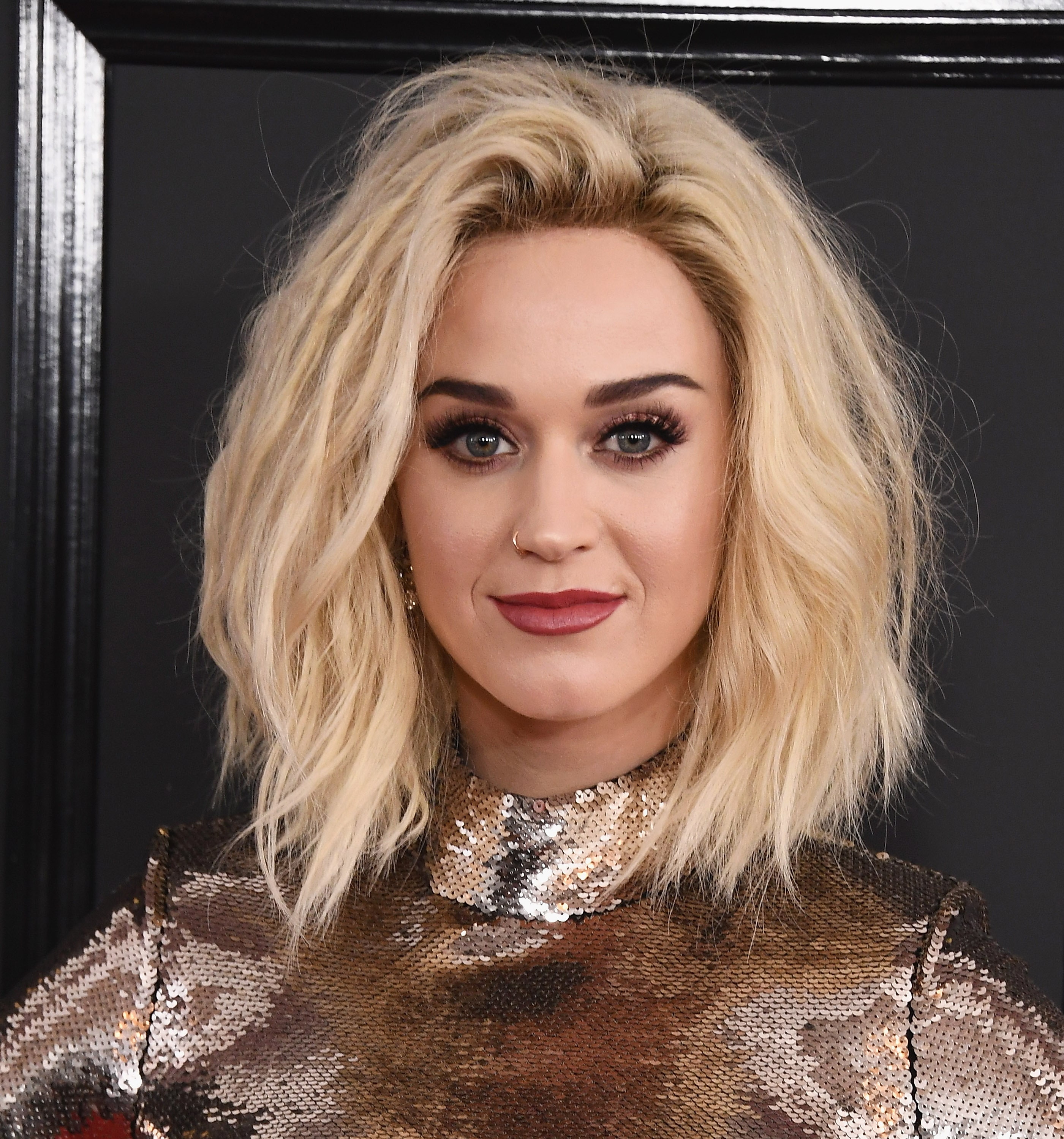 Katy Perry Full Makeup Wallpapers