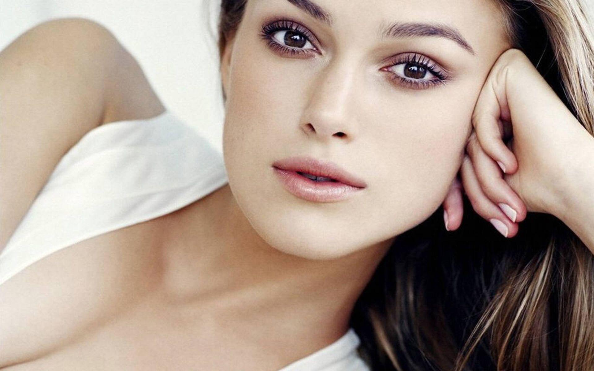 Keira Knightley Wallpapers