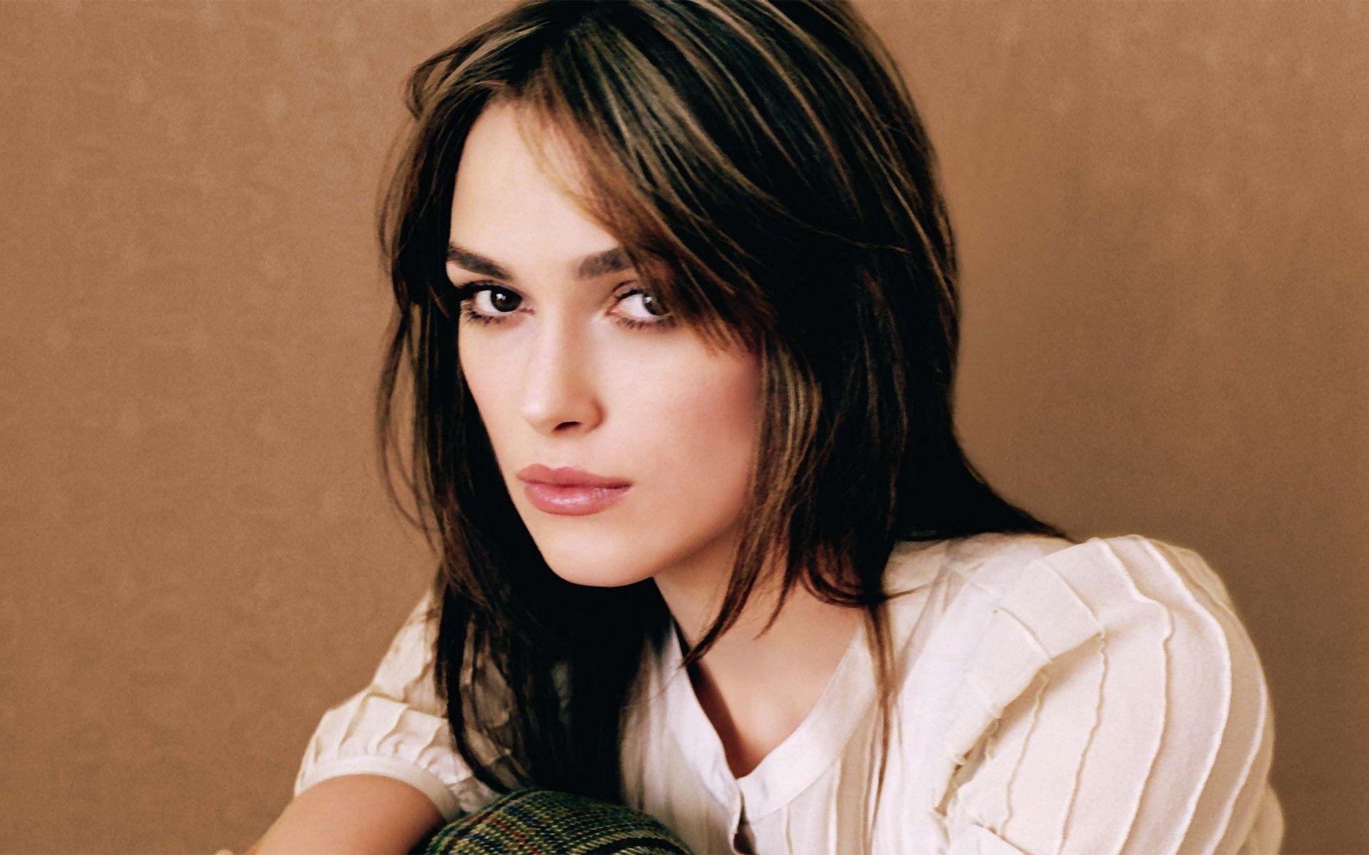 Keira Knightley Wallpapers