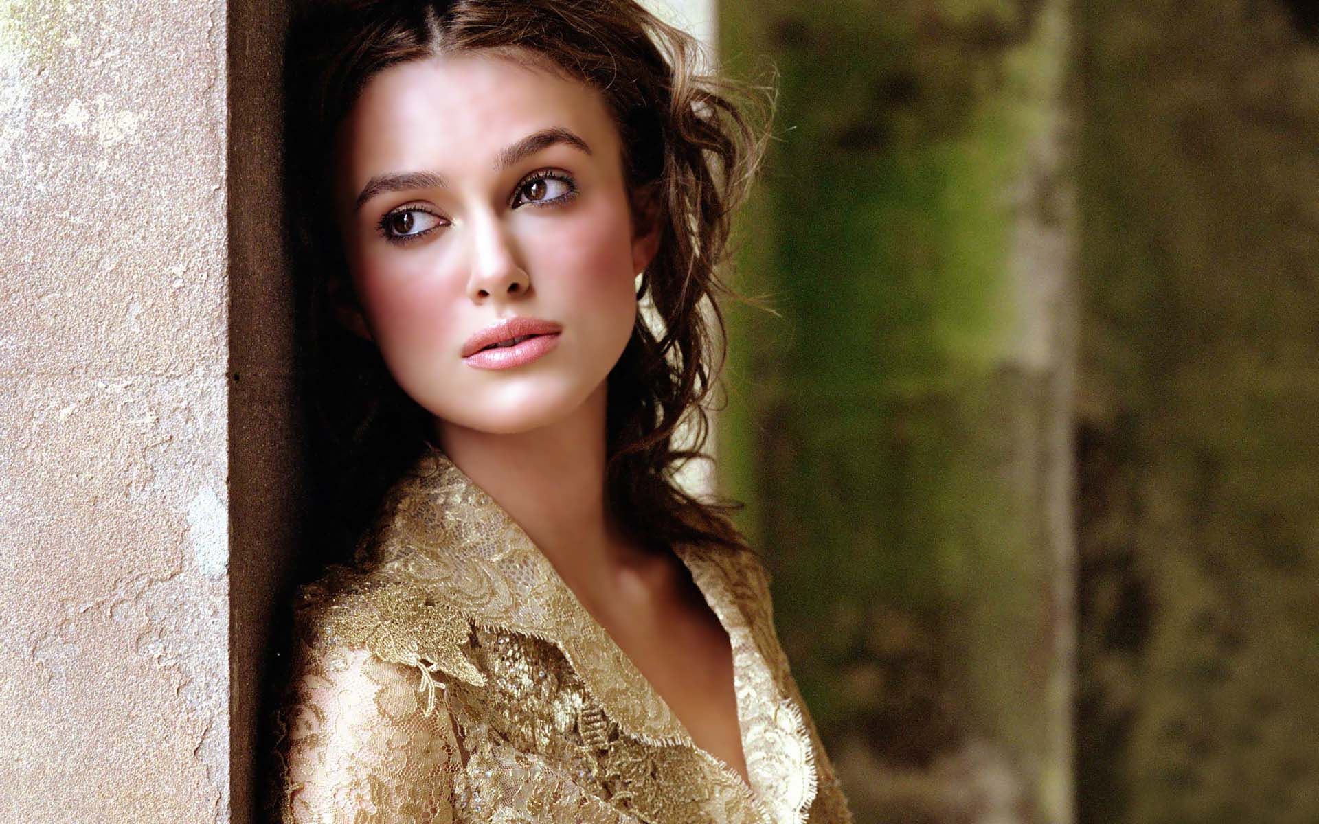 Keira Knightley Wallpapers