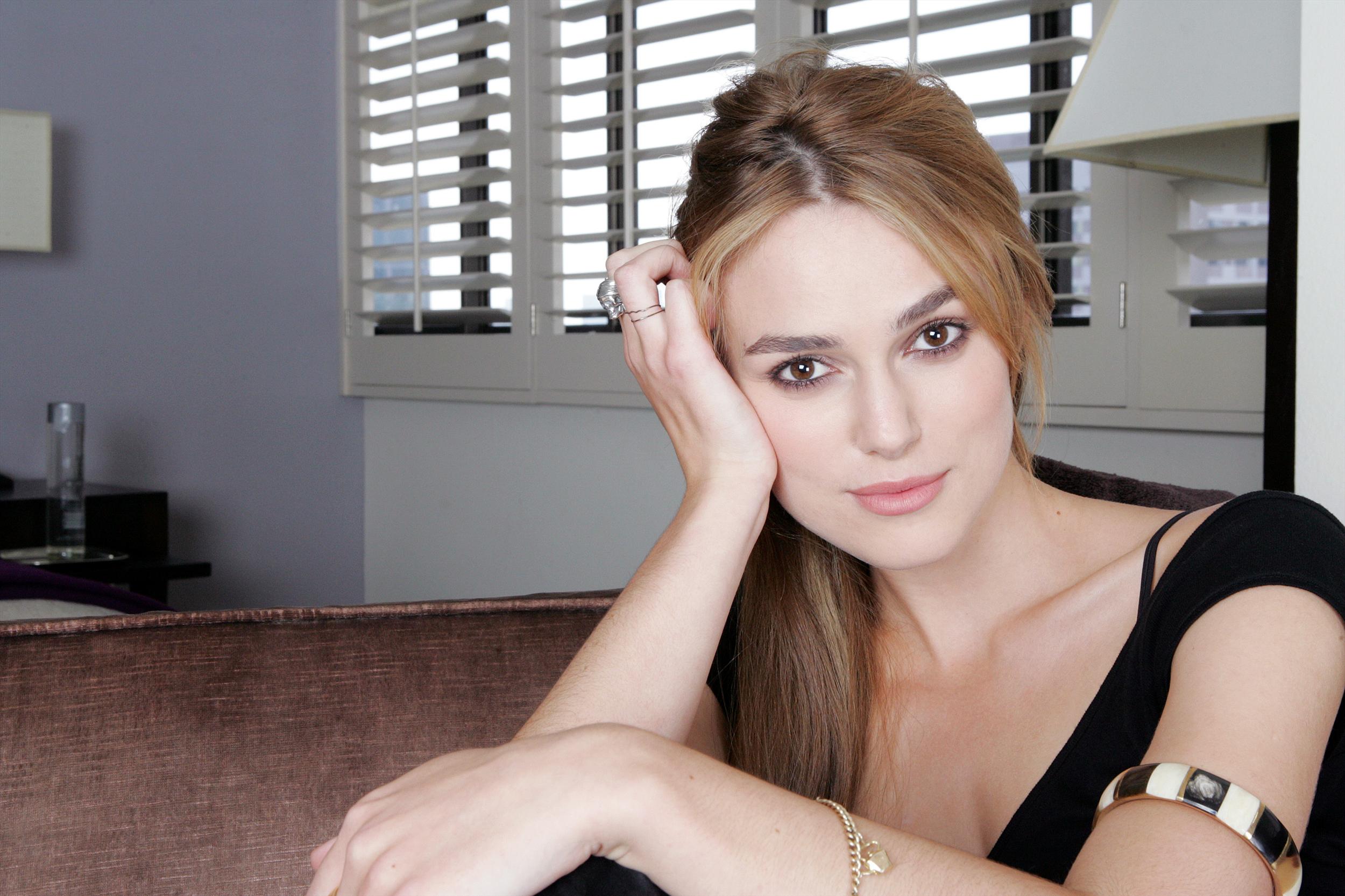 Keira Knightley Wallpapers