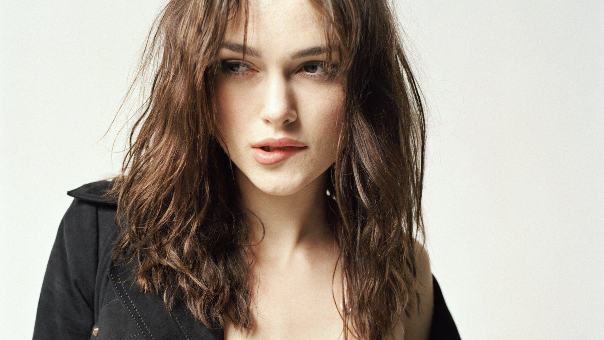 Keira Knightley Harpers Bazaar Wallpapers