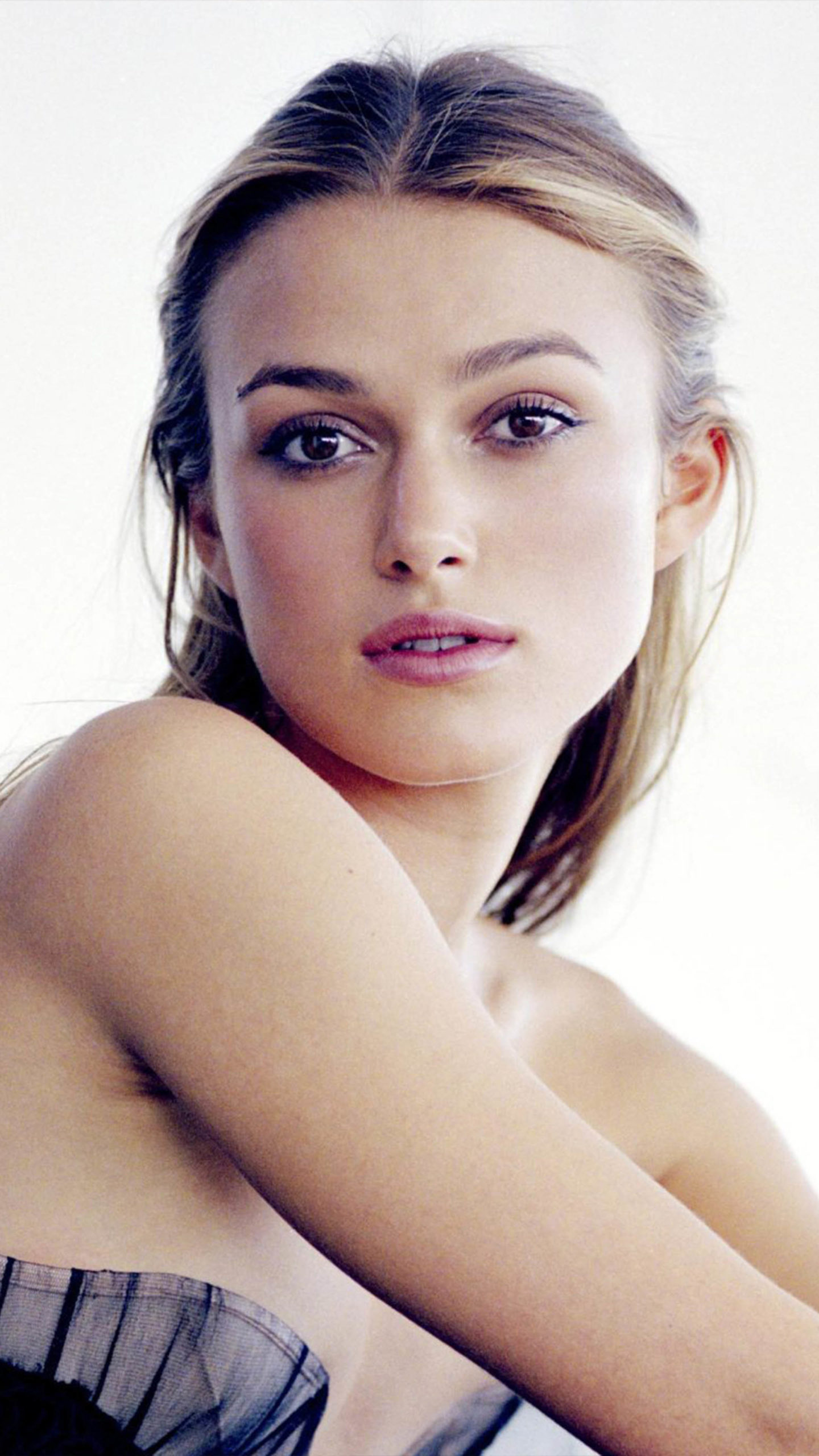 Keira Knightley Portrait Wallpapers