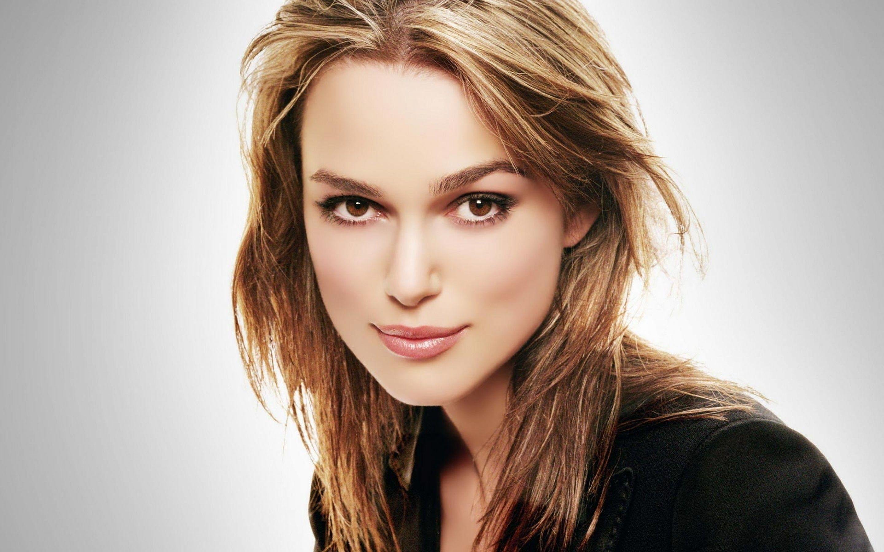 Keira Knightley Portrait 2018 Wallpapers