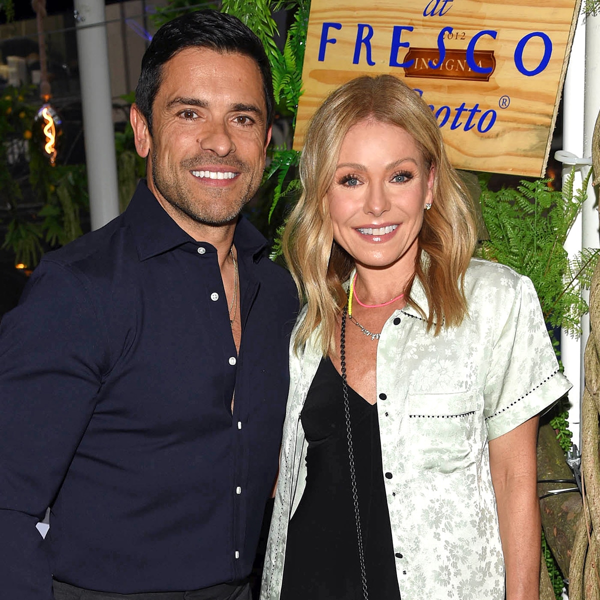 Kelly Ripa Wallpapers