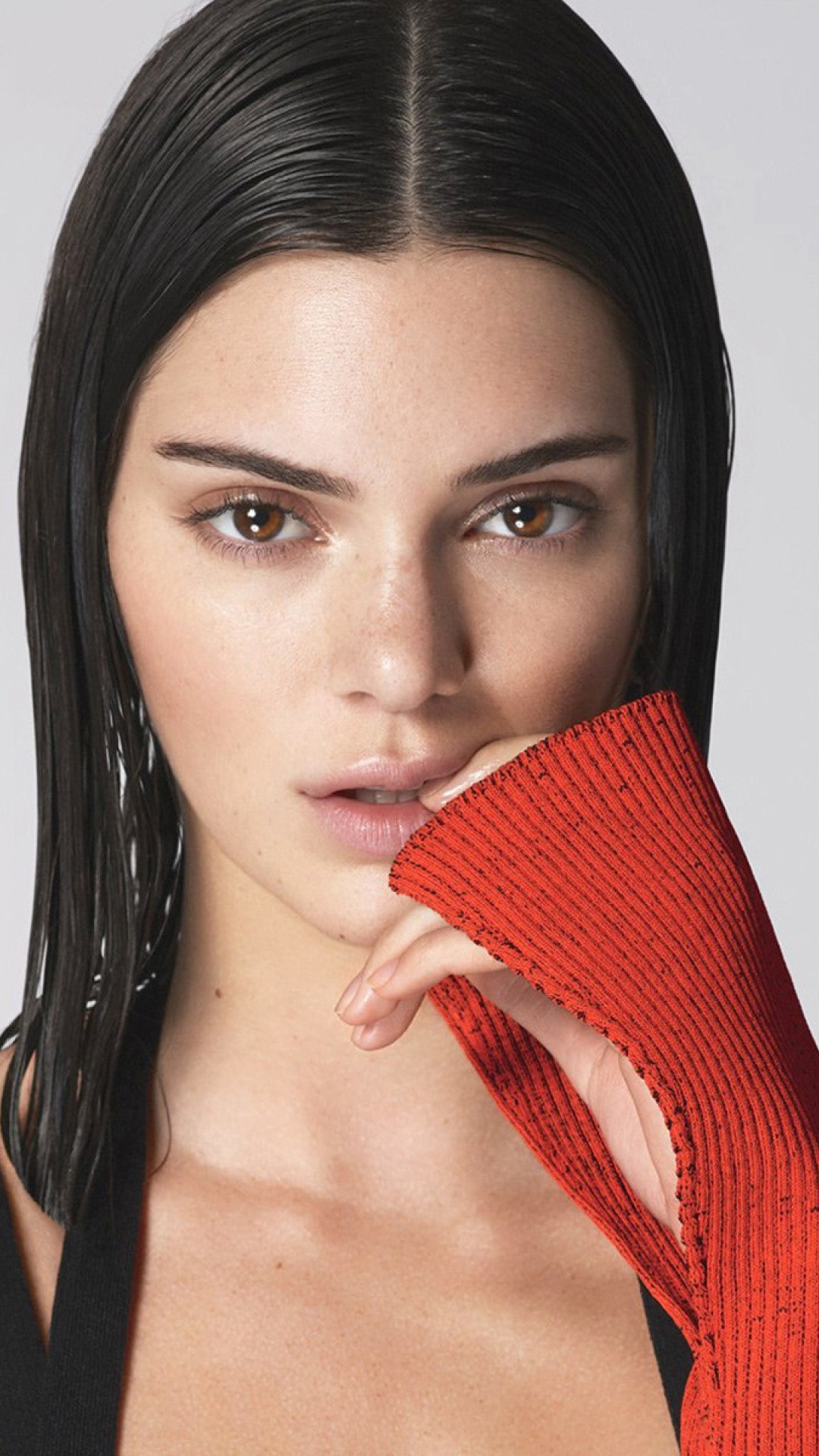 Kendall Jenner 2017 Portrait Wallpapers