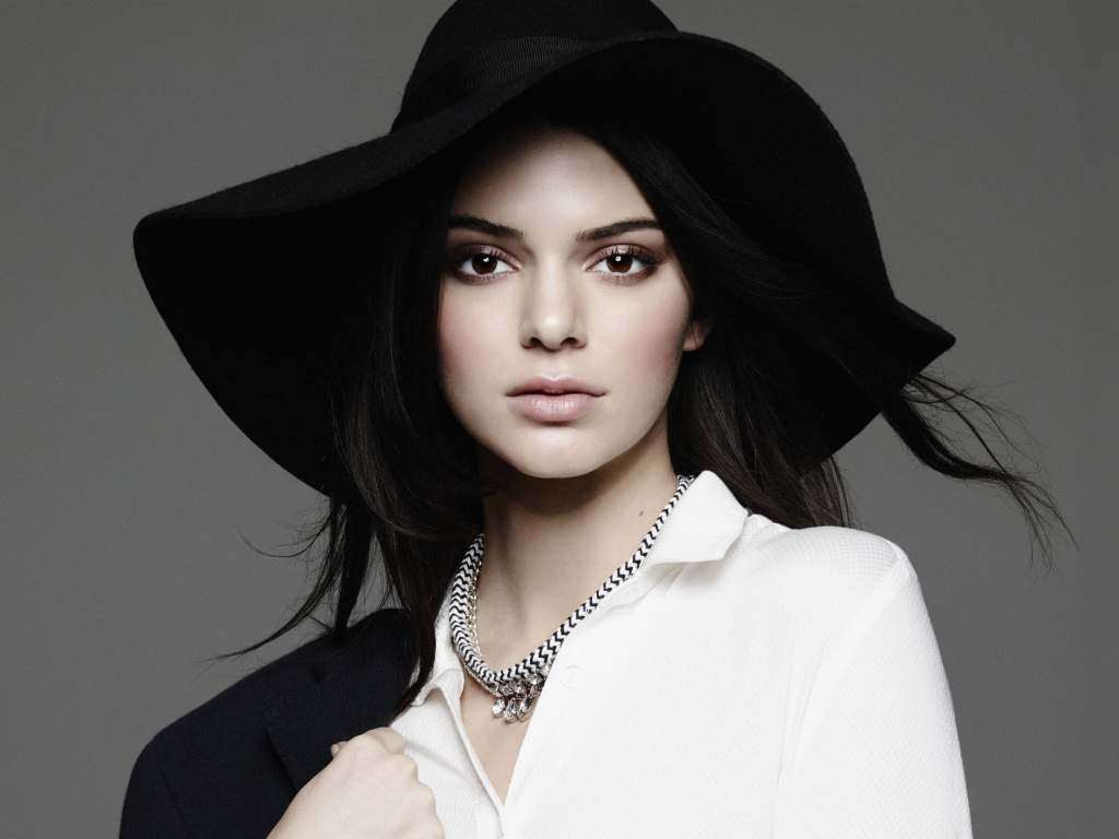 Kendall Jenner Fashion Model Portrait Wallpapers