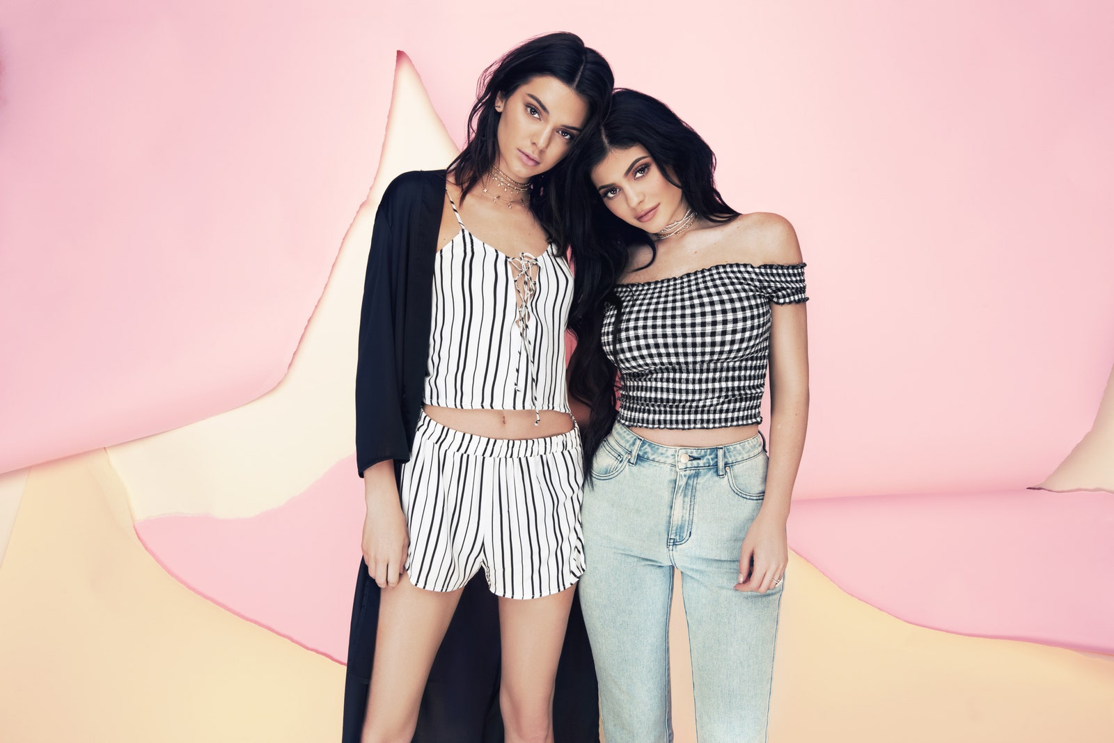 Kendall Jenner For PacSun Summer Wallpapers