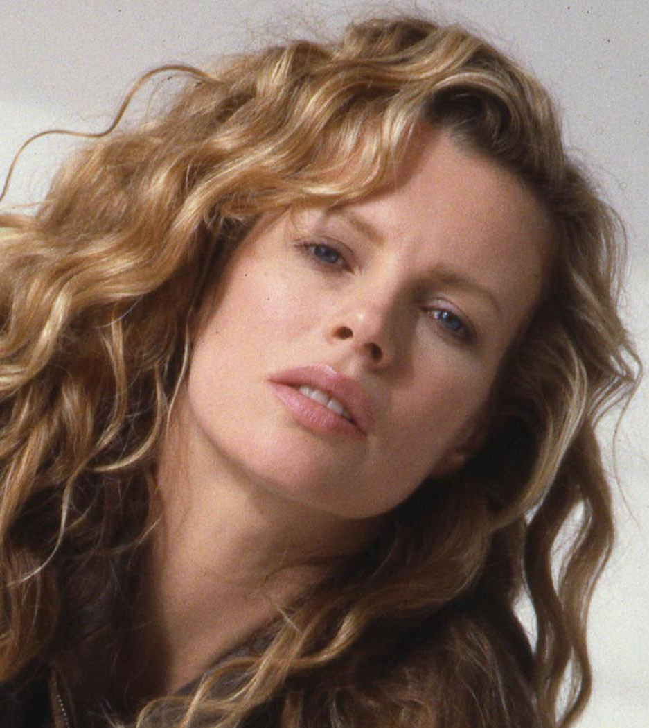 Kim Basinger Wallpapers