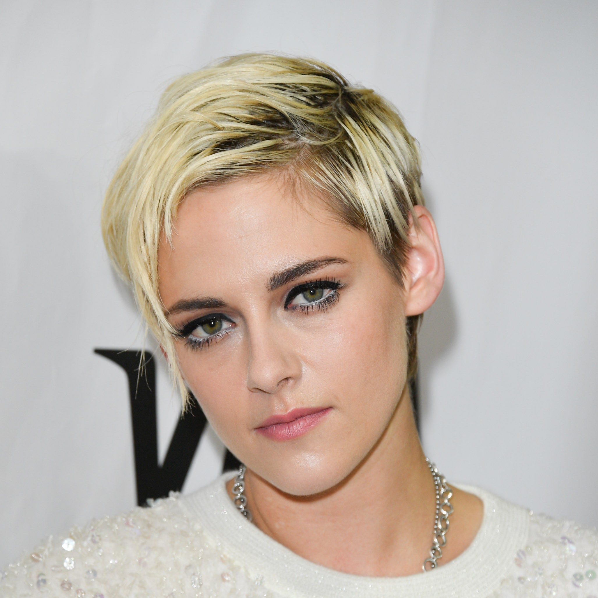 Kristen Stewart Short Hair Wallpapers