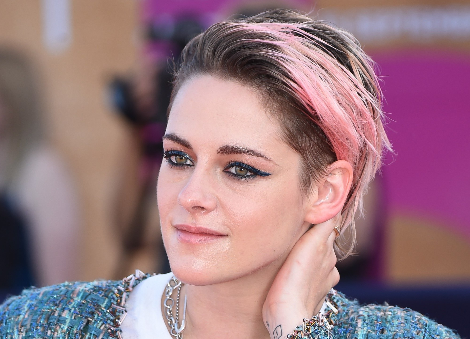 Kristen Stewart Short Hair Wallpapers