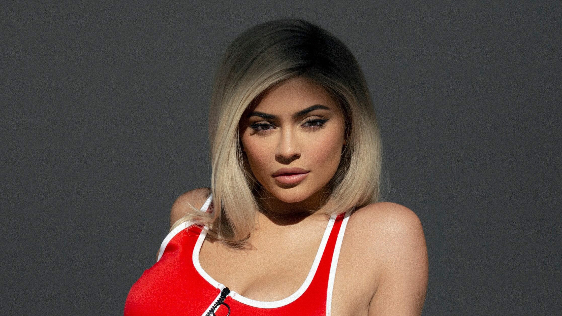 Kylie Jenner Photoshoot 2019 Wallpapers