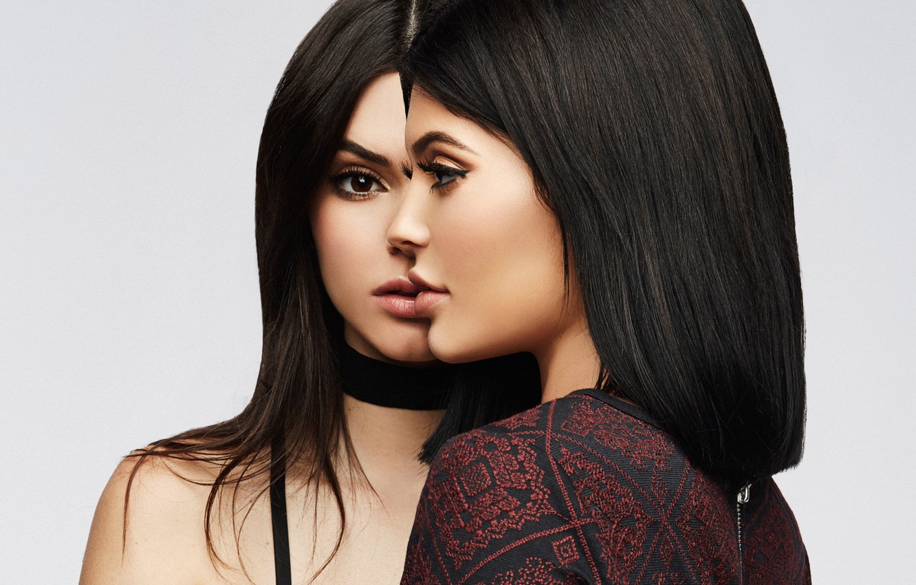 Kylie Jenner Portrait Wallpapers