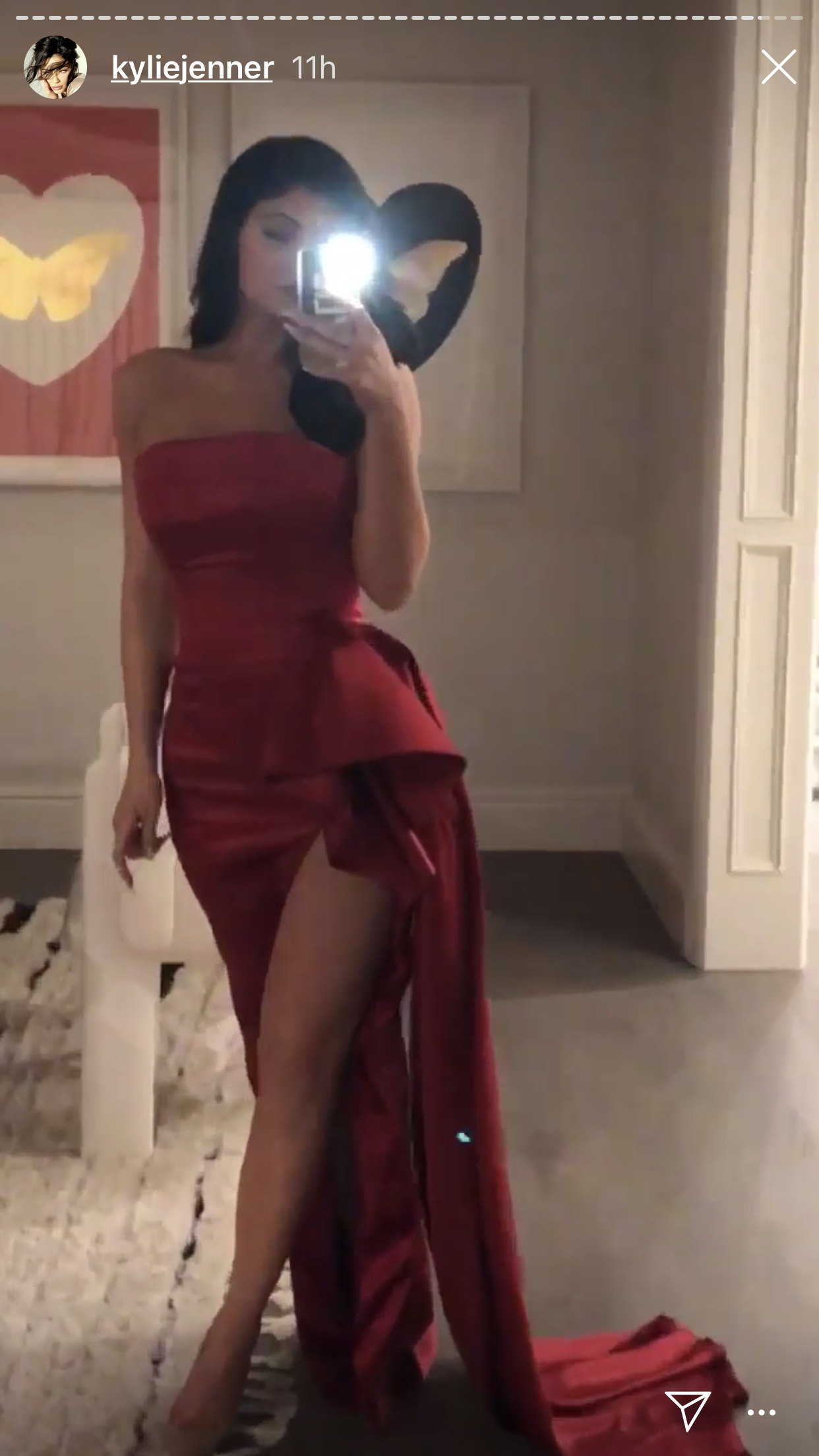 Kylie Jenner Red Dress Wallpapers