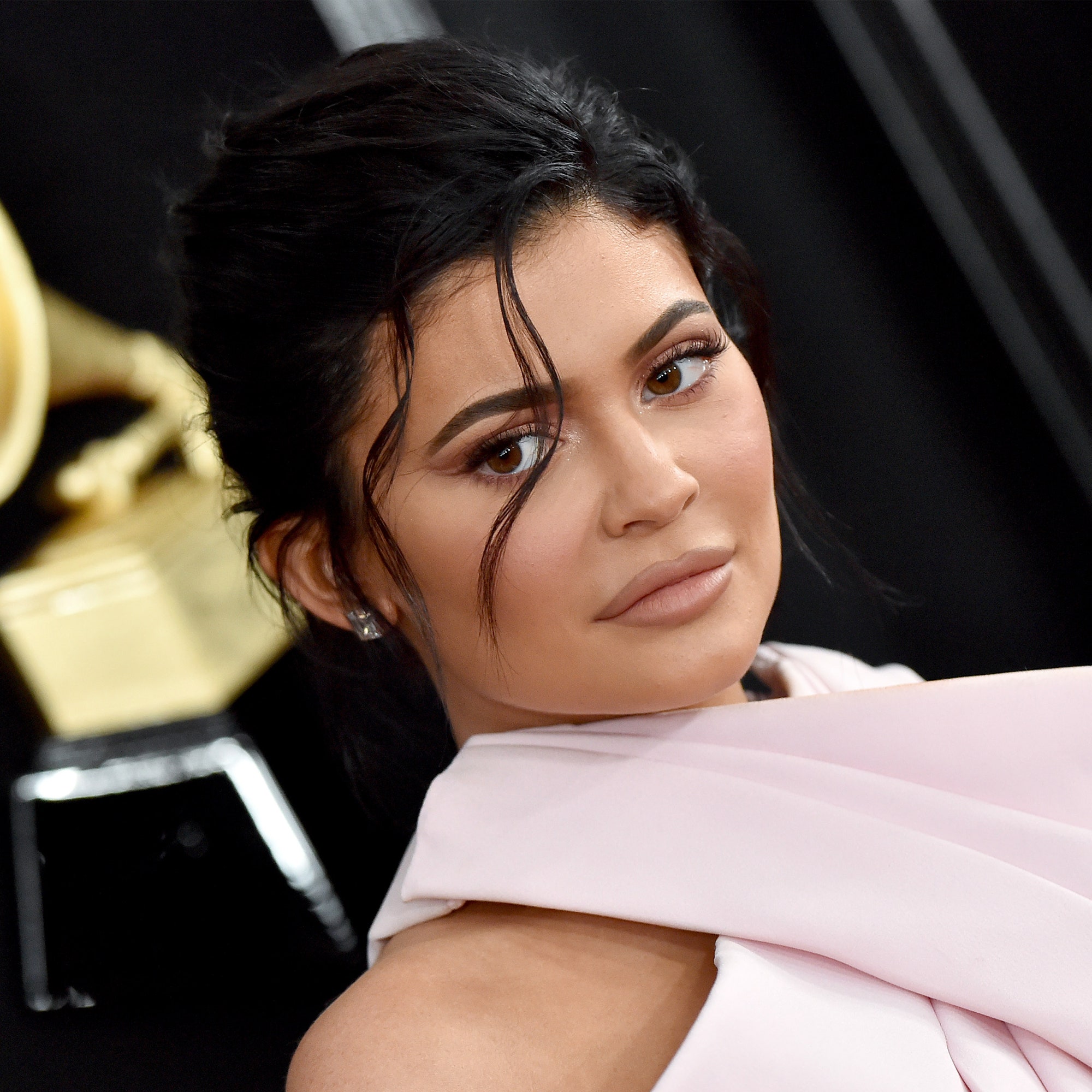 Kylie Jenner's Brown Eyes Wallpapers