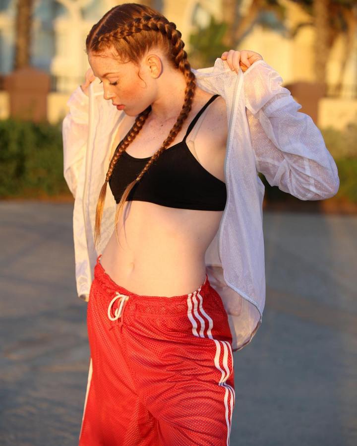 Larsen Thompson 2020 Wallpapers