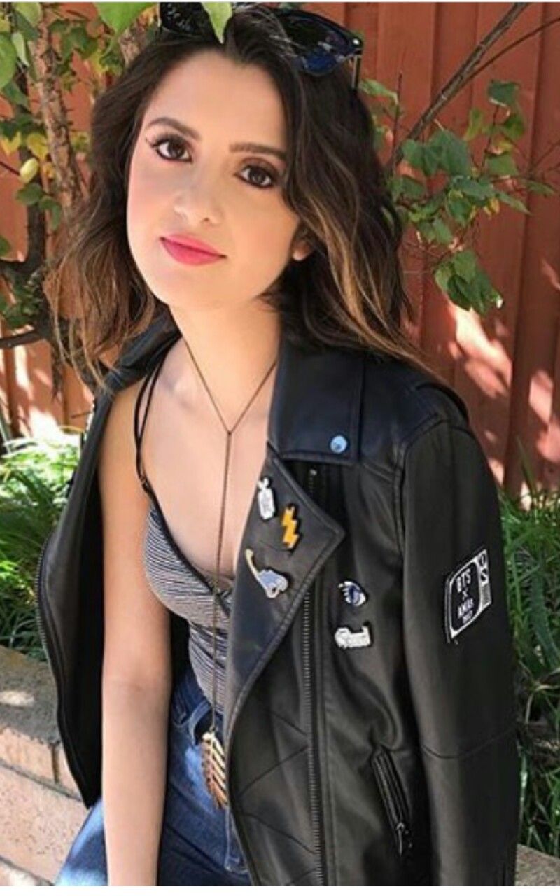 Laura Marano 2018 Wallpapers