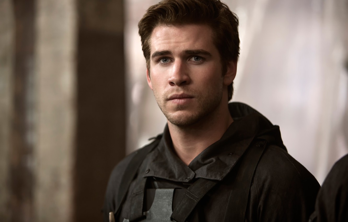 Liam Hemsworth Wallpapers