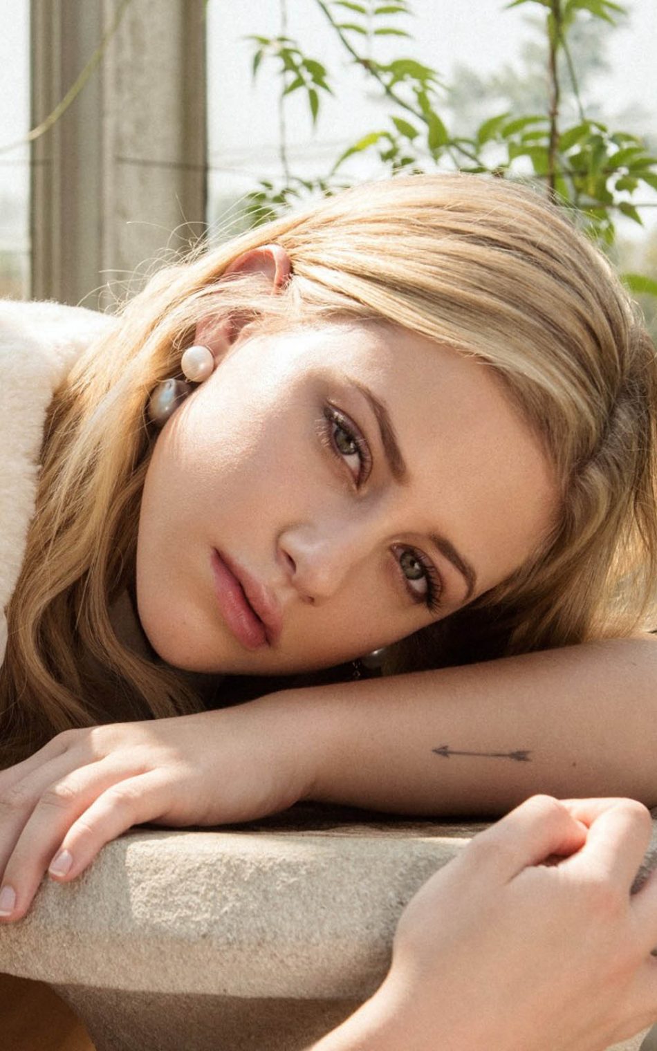 Lili Reinhart 2017 Wallpapers