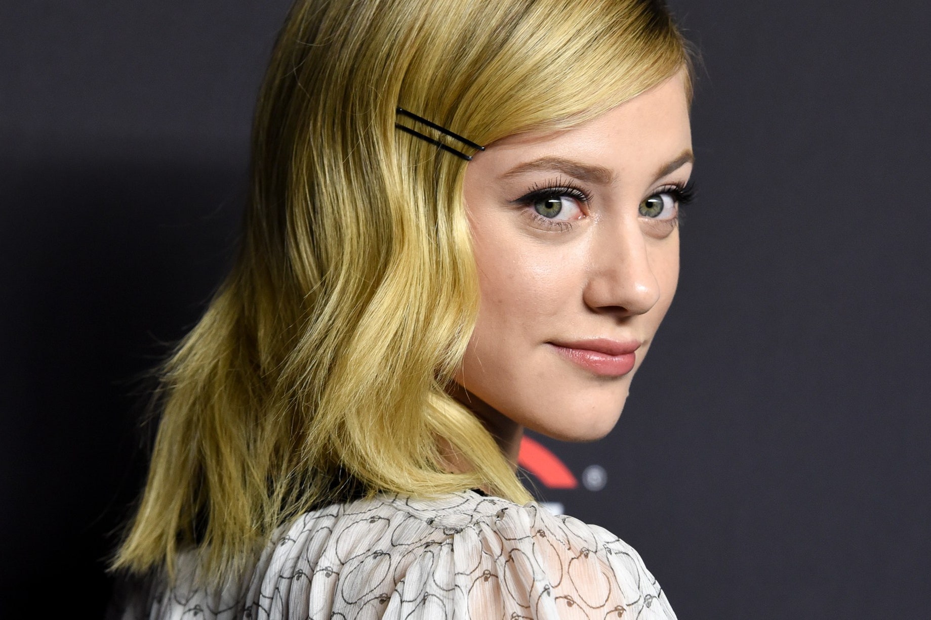 Lili Reinhart Actress In Black Wallpapers