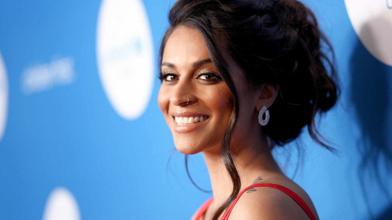 Lilly Singh 2019 Wallpapers