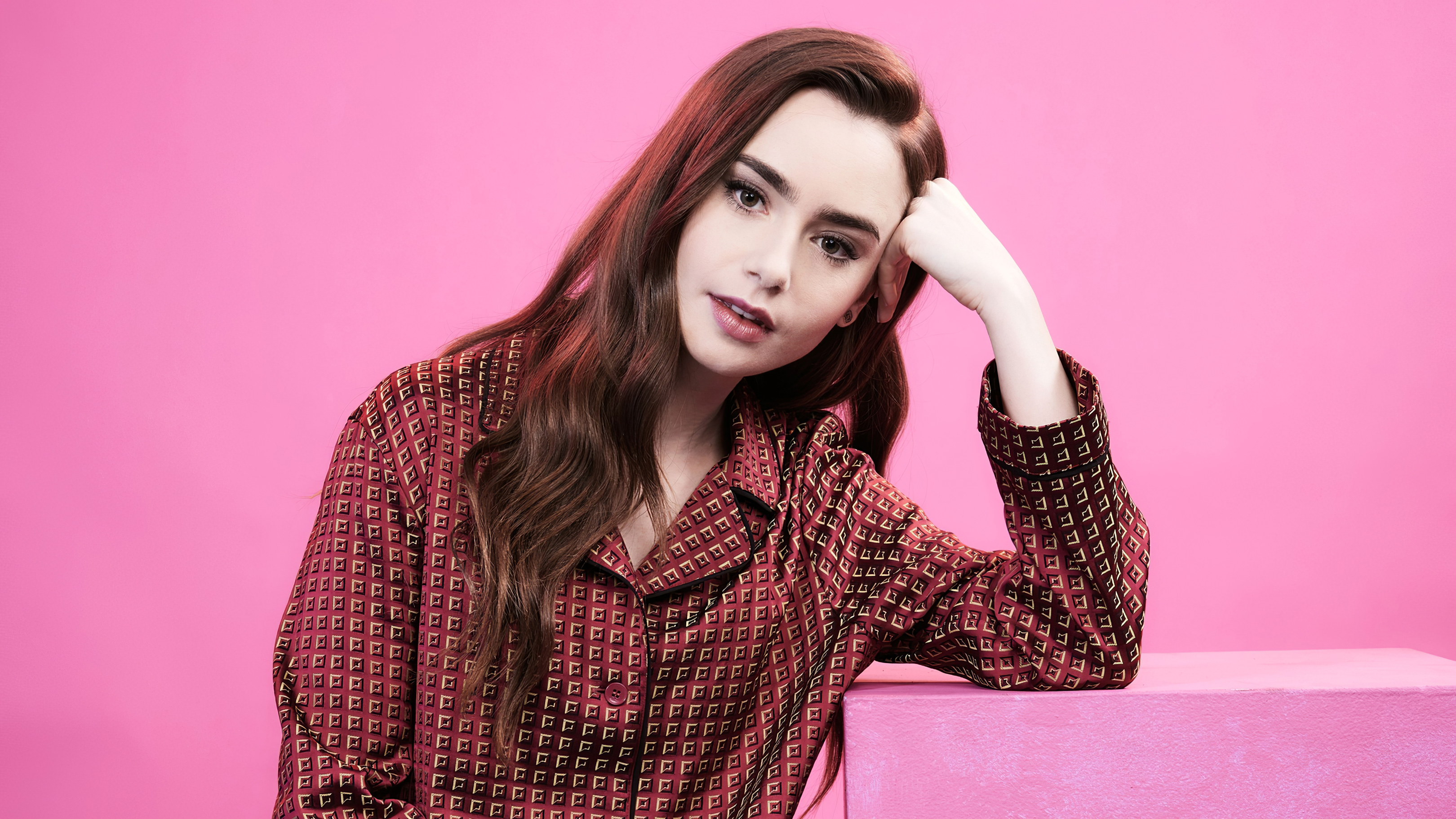 Lily Collins 2020 Actress Wallpapers