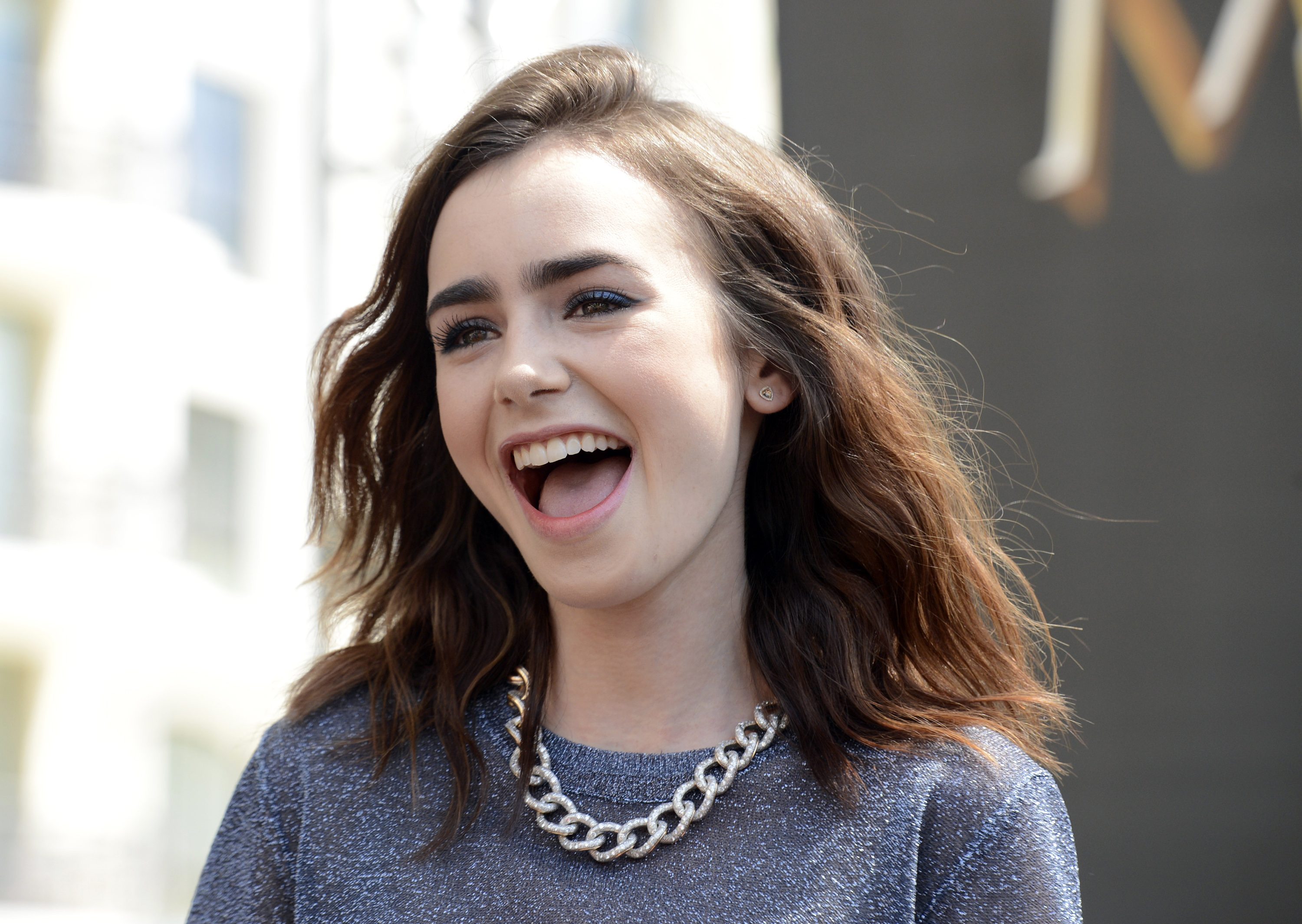 Lily Collins 2020 Actress Wallpapers