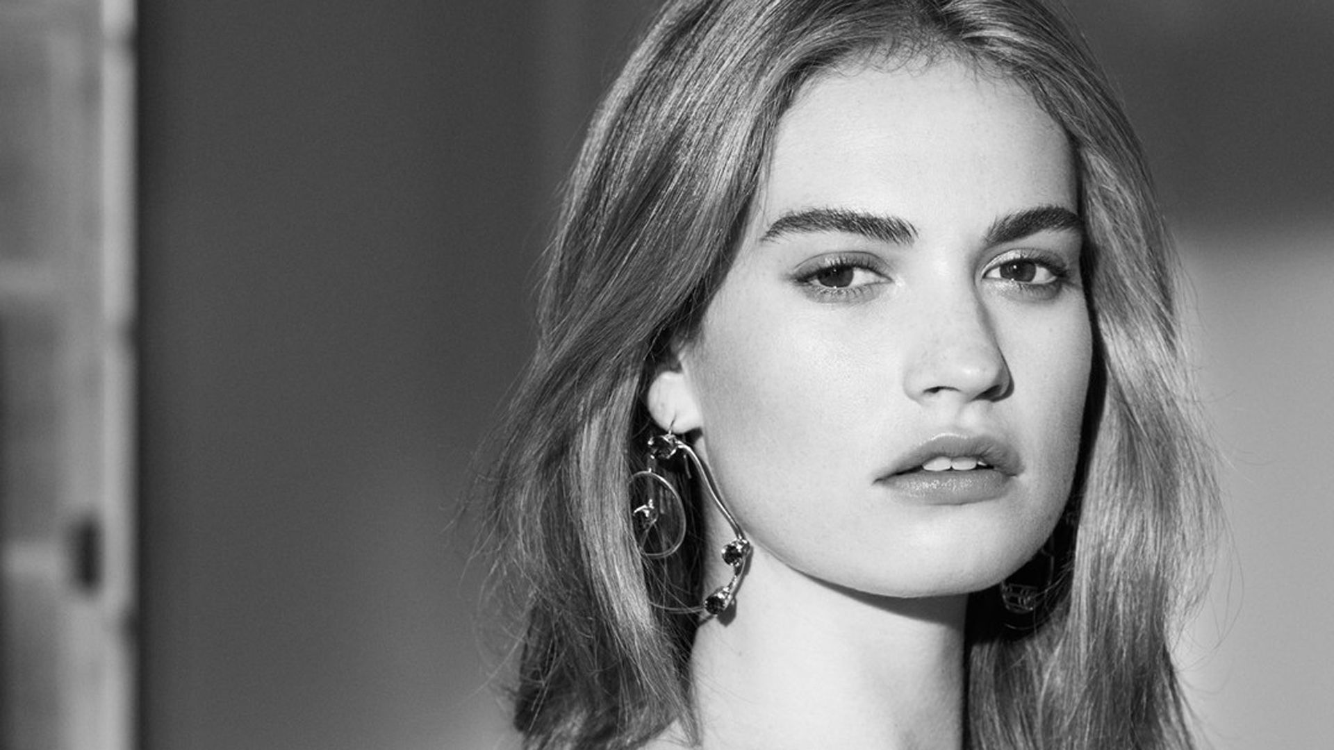 Lily James 2018 Wallpapers