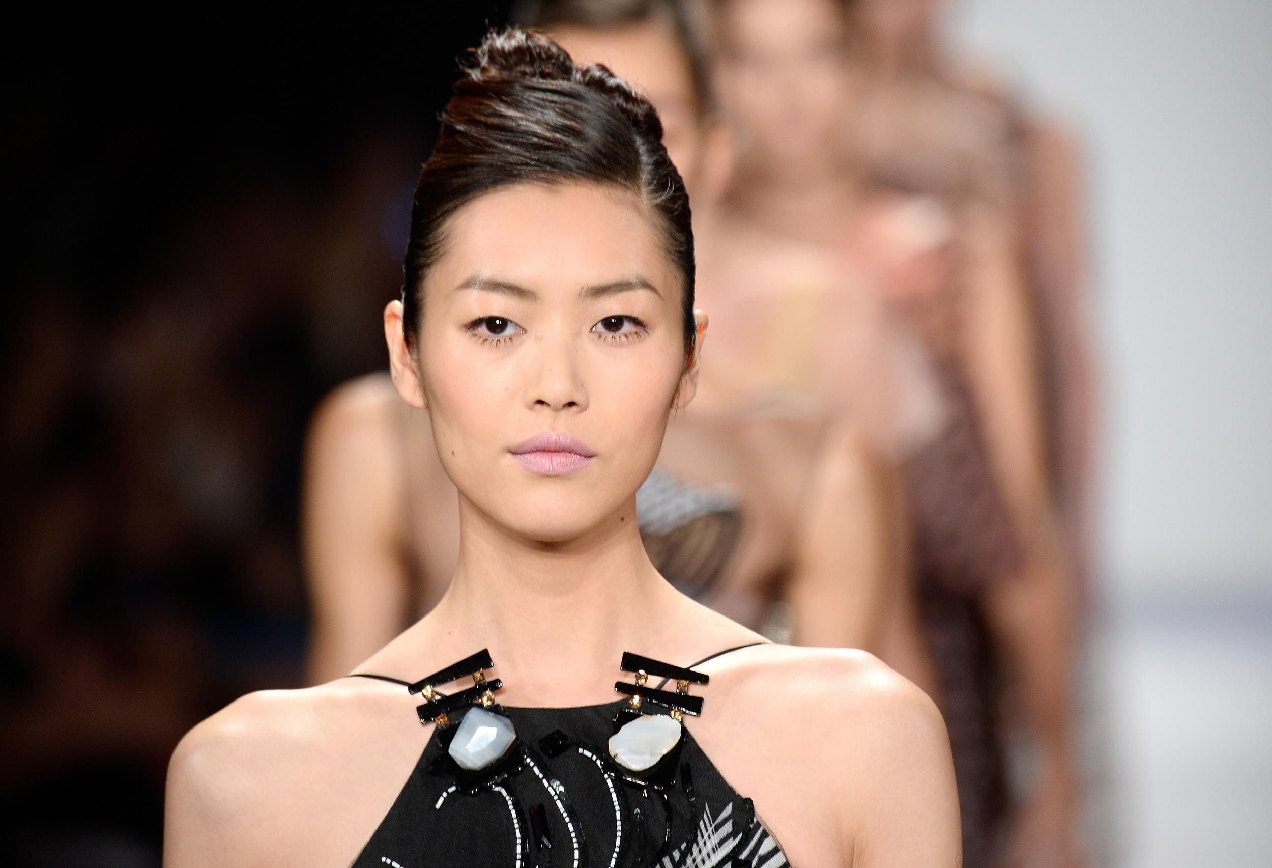 Liu Wen Wallpapers