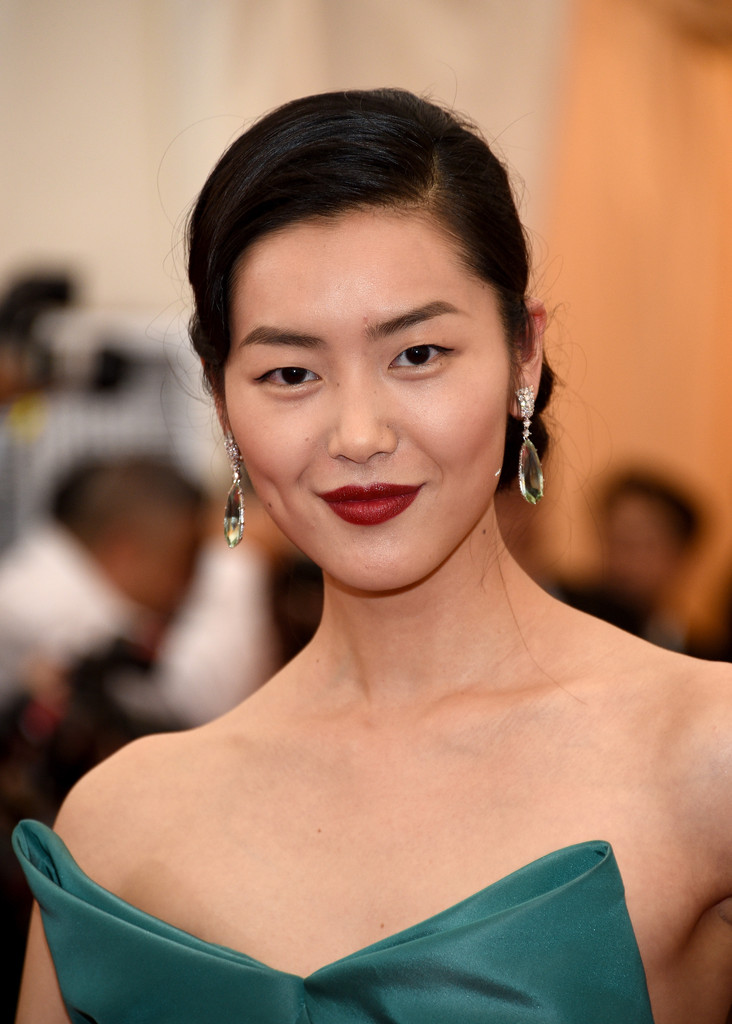 Liu Wen Wallpapers