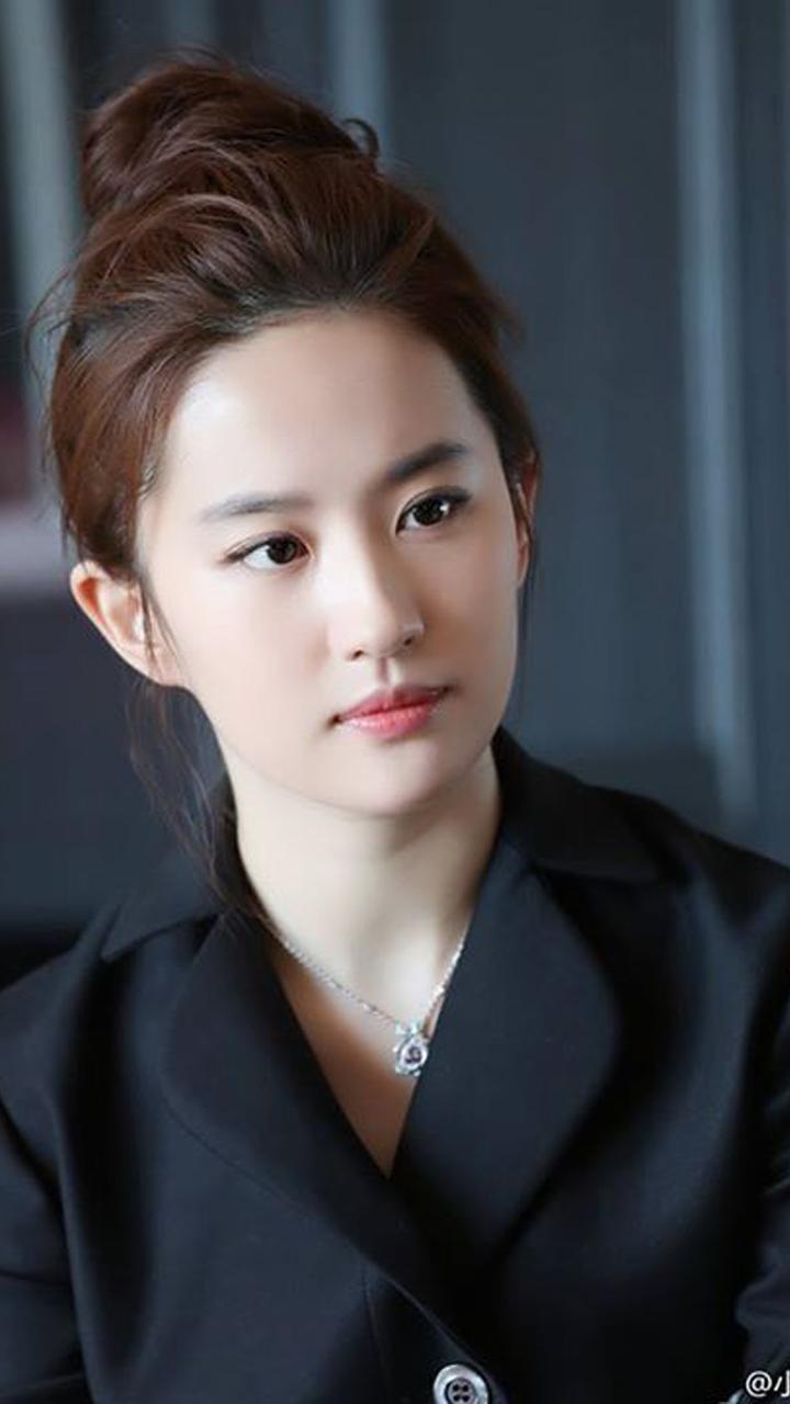 Liu Yifei Wallpapers