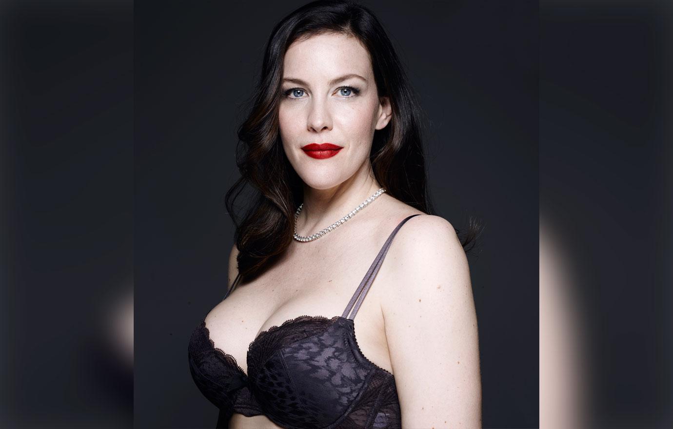 Liv Tyler Sexy Wallpapers