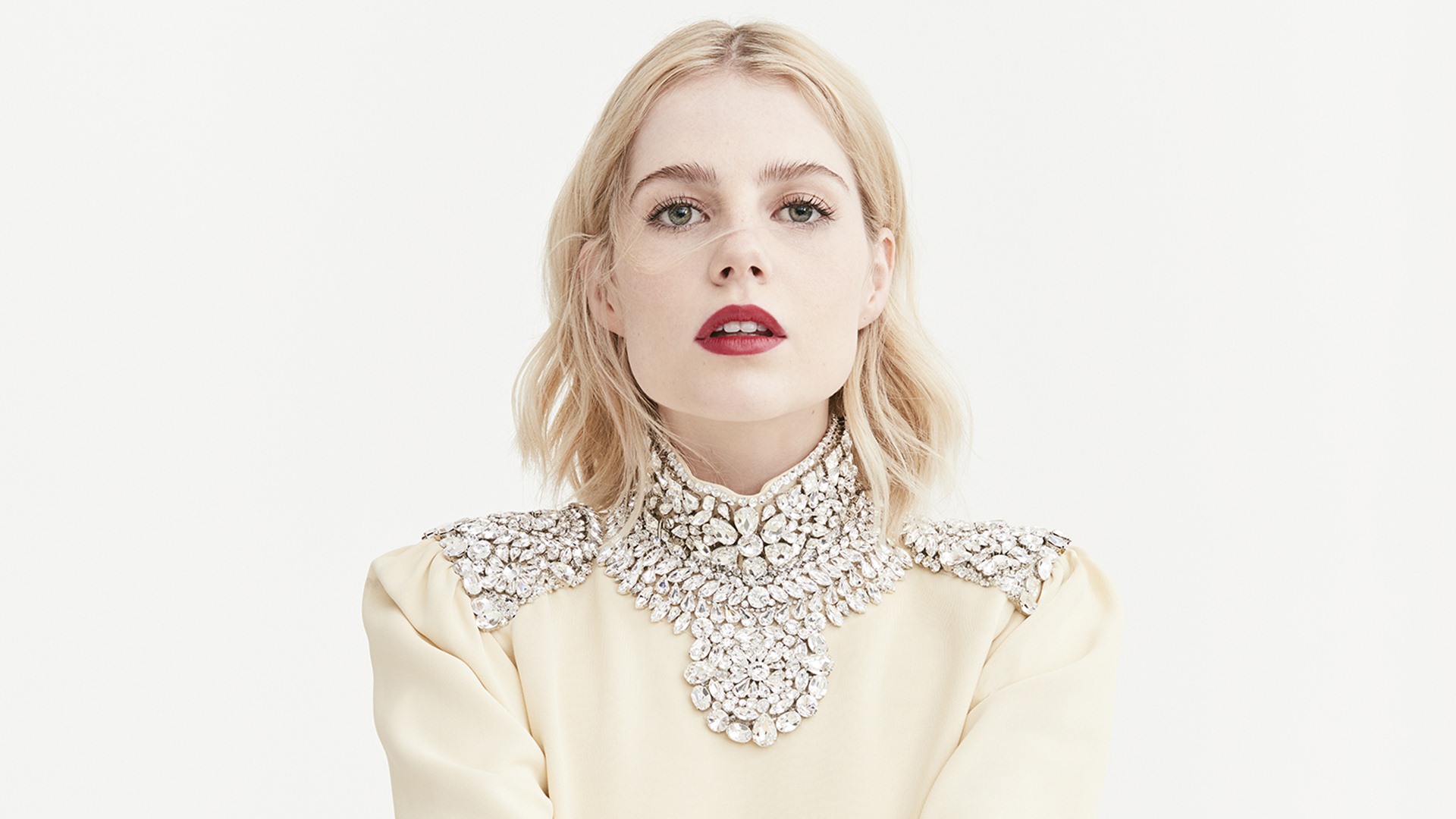 Lucy Boynton 2019 Wallpapers