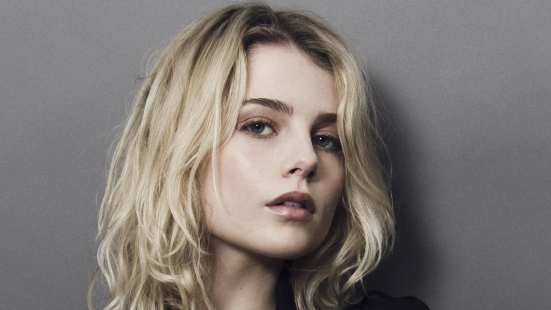 Lucy Boynton 4k Wallpapers