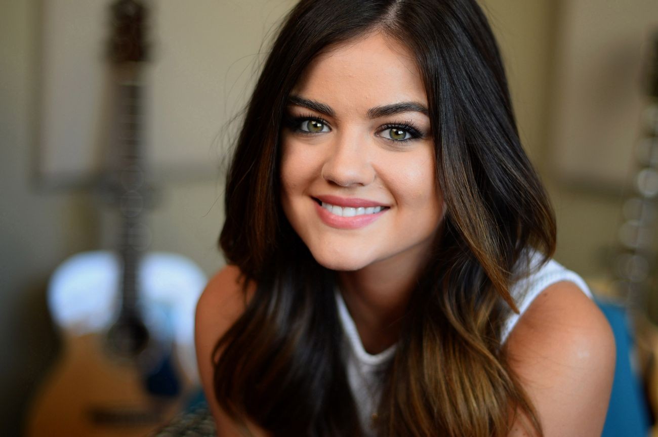 Lucy Hale AOL Wallpapers