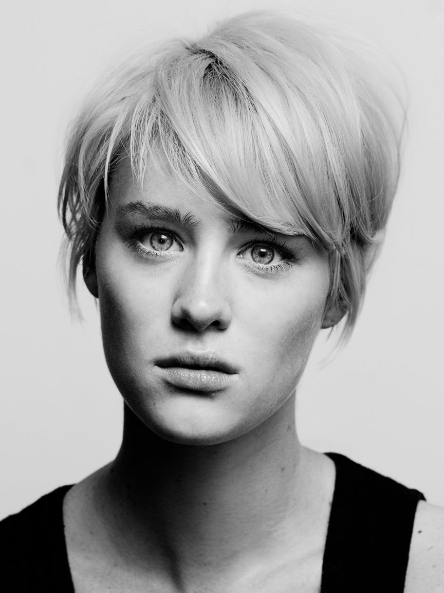 Mackenzie Davis Wallpapers