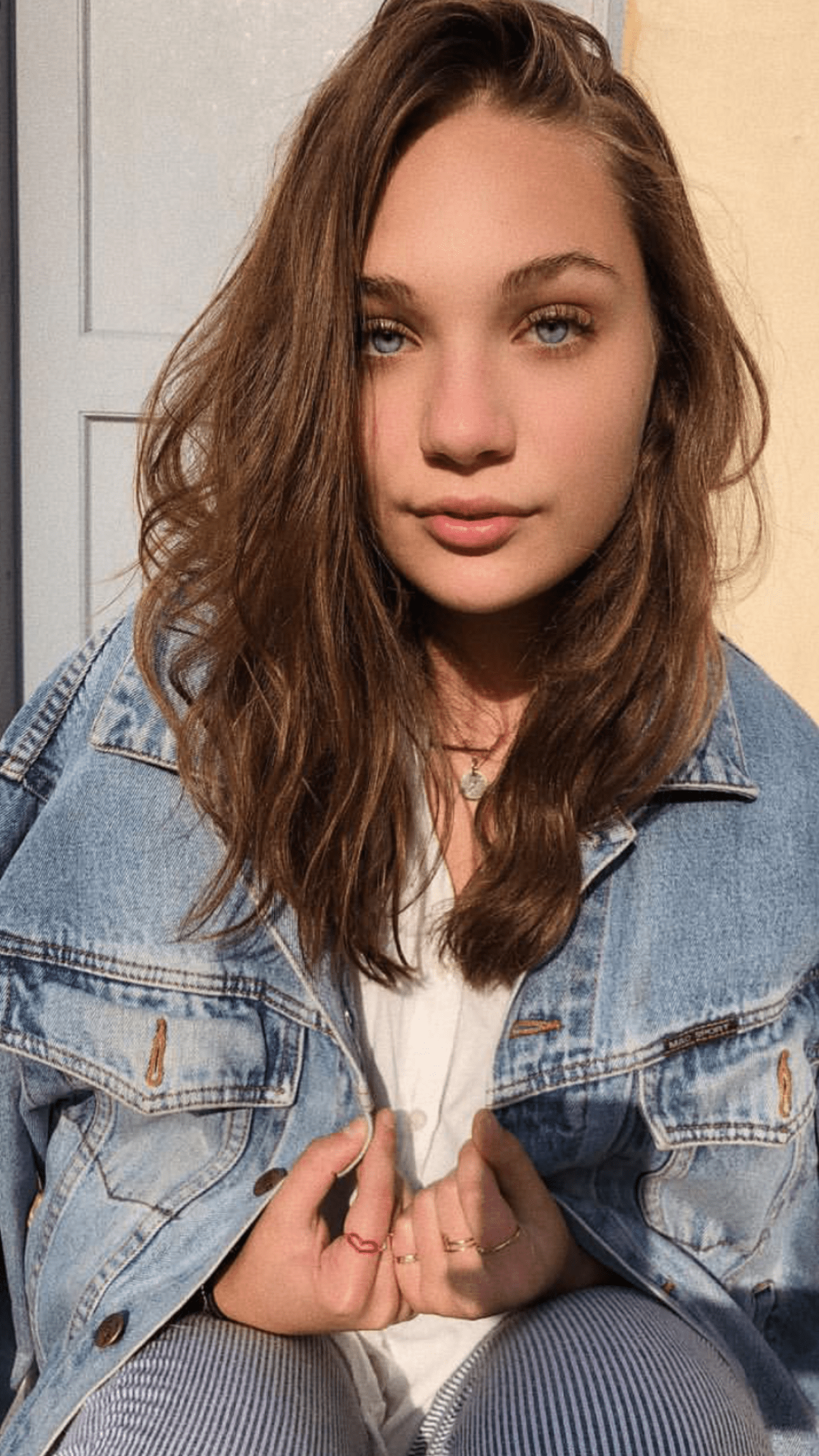 Maddie Ziegler  New Wallpapers