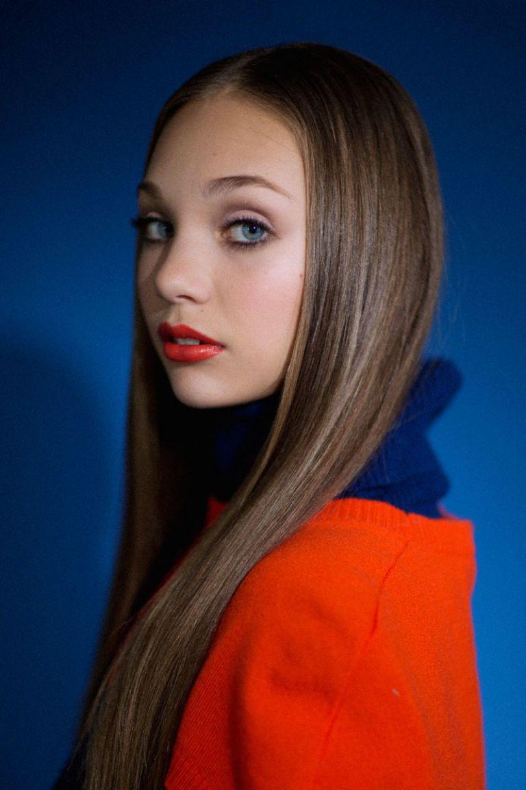 Maddie Ziegler  New Wallpapers