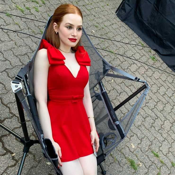 Madelaine Petsch In White Dress Wallpapers