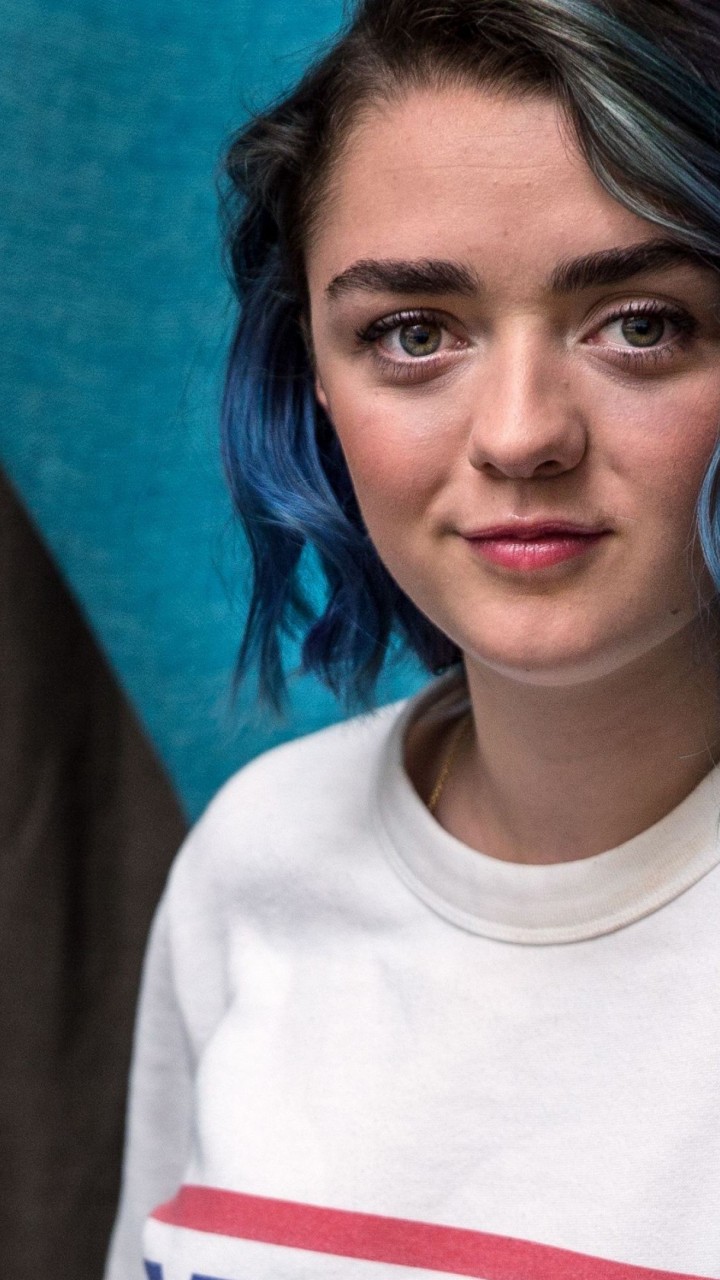 Maisie Williams Short Hair Wallpapers