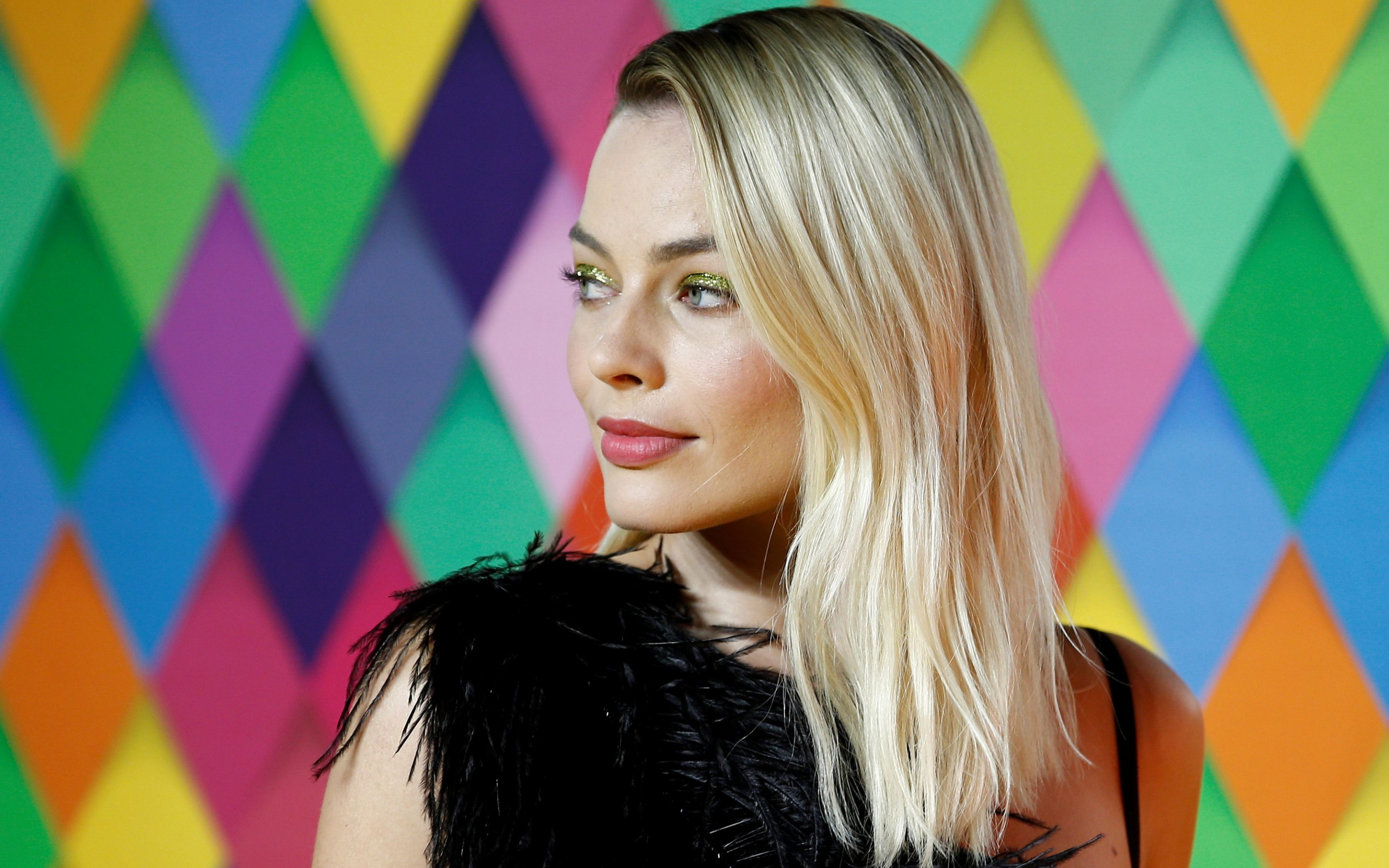 Margot Robbie Australian Wallpapers