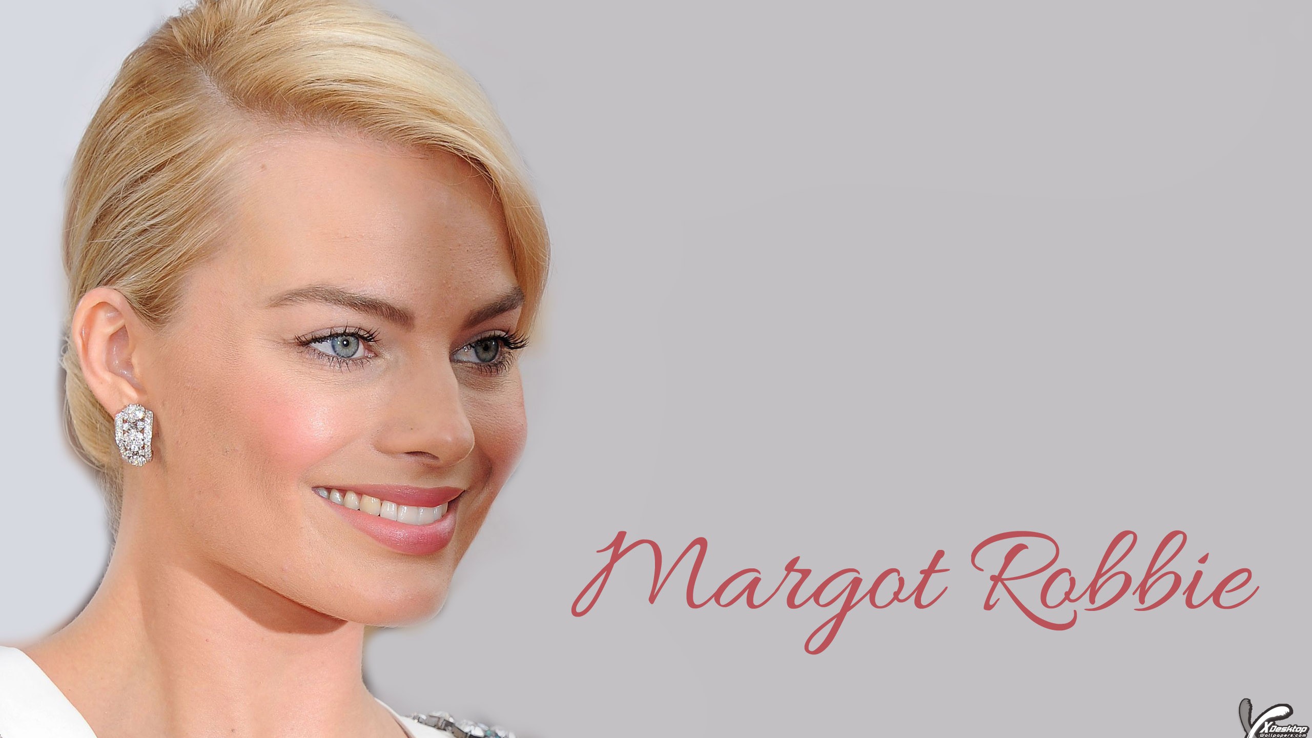 Margot Robbie Face Wallpapers