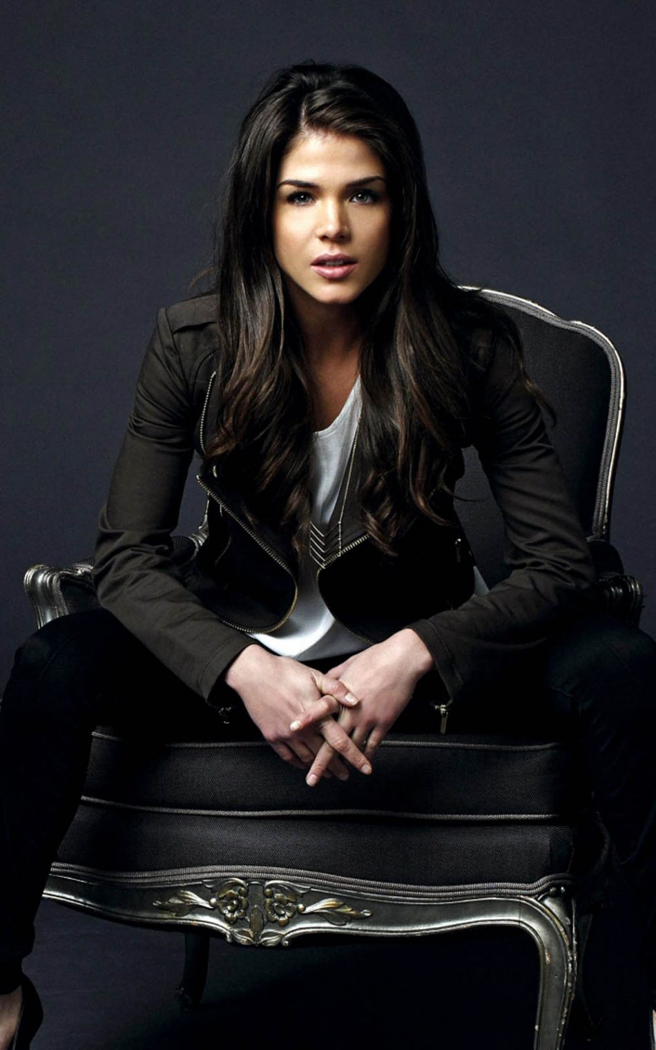 Marie Avgeropoulos Wallpapers